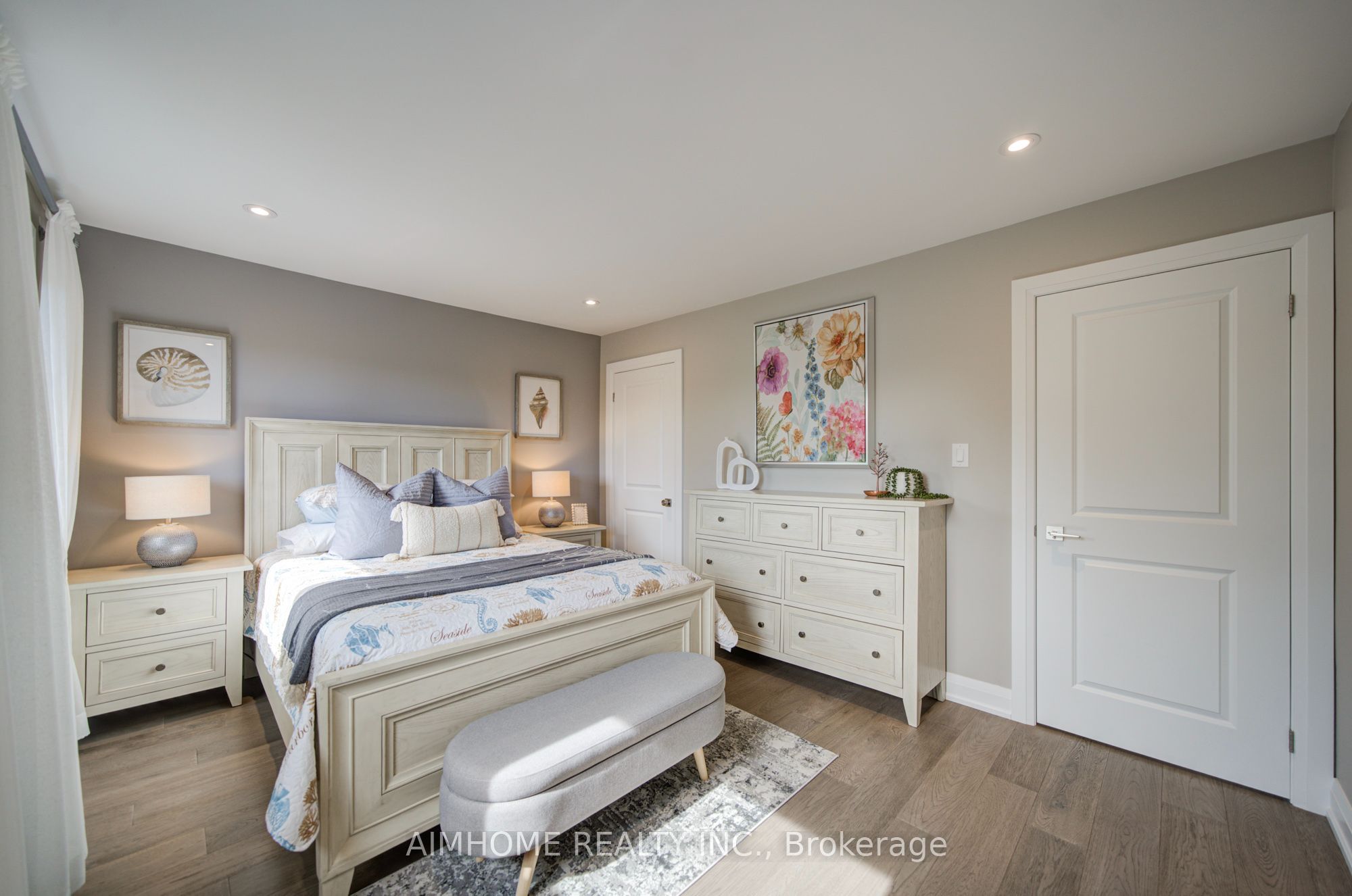 83 Houseman Crescent Property Photo 26