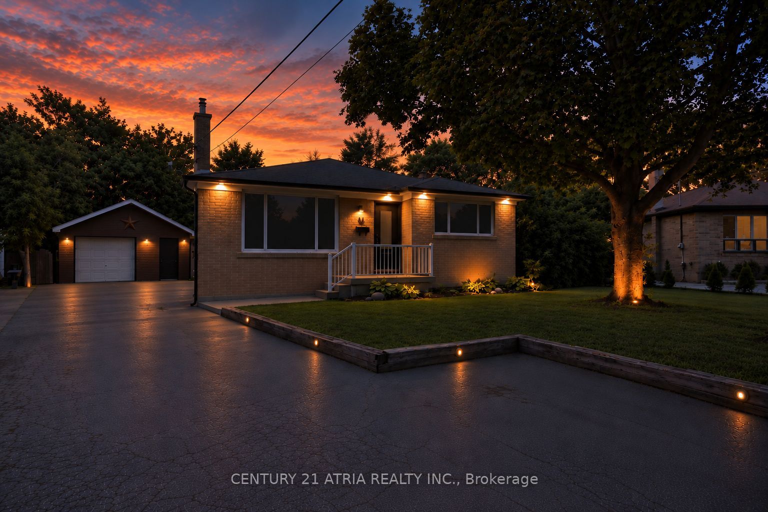 64 Cartier Crescent Property Photo 1