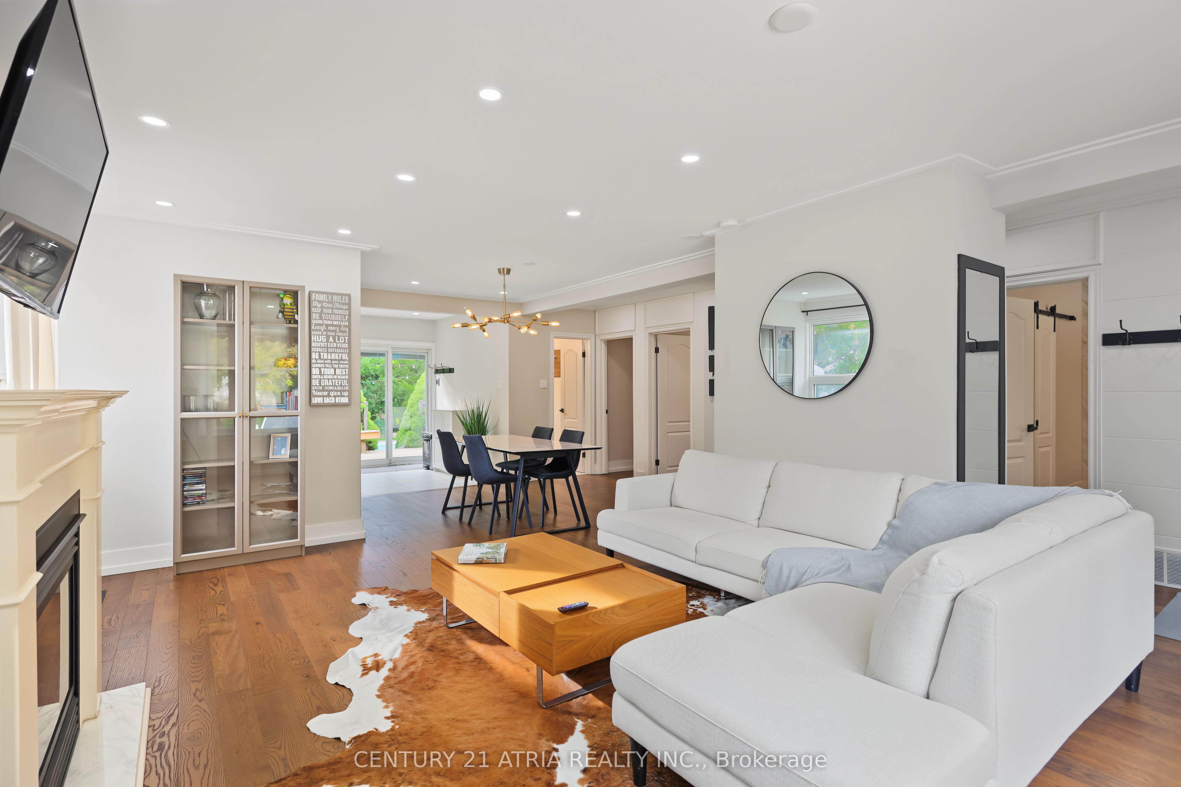 64 Cartier Crescent Property Photo 10