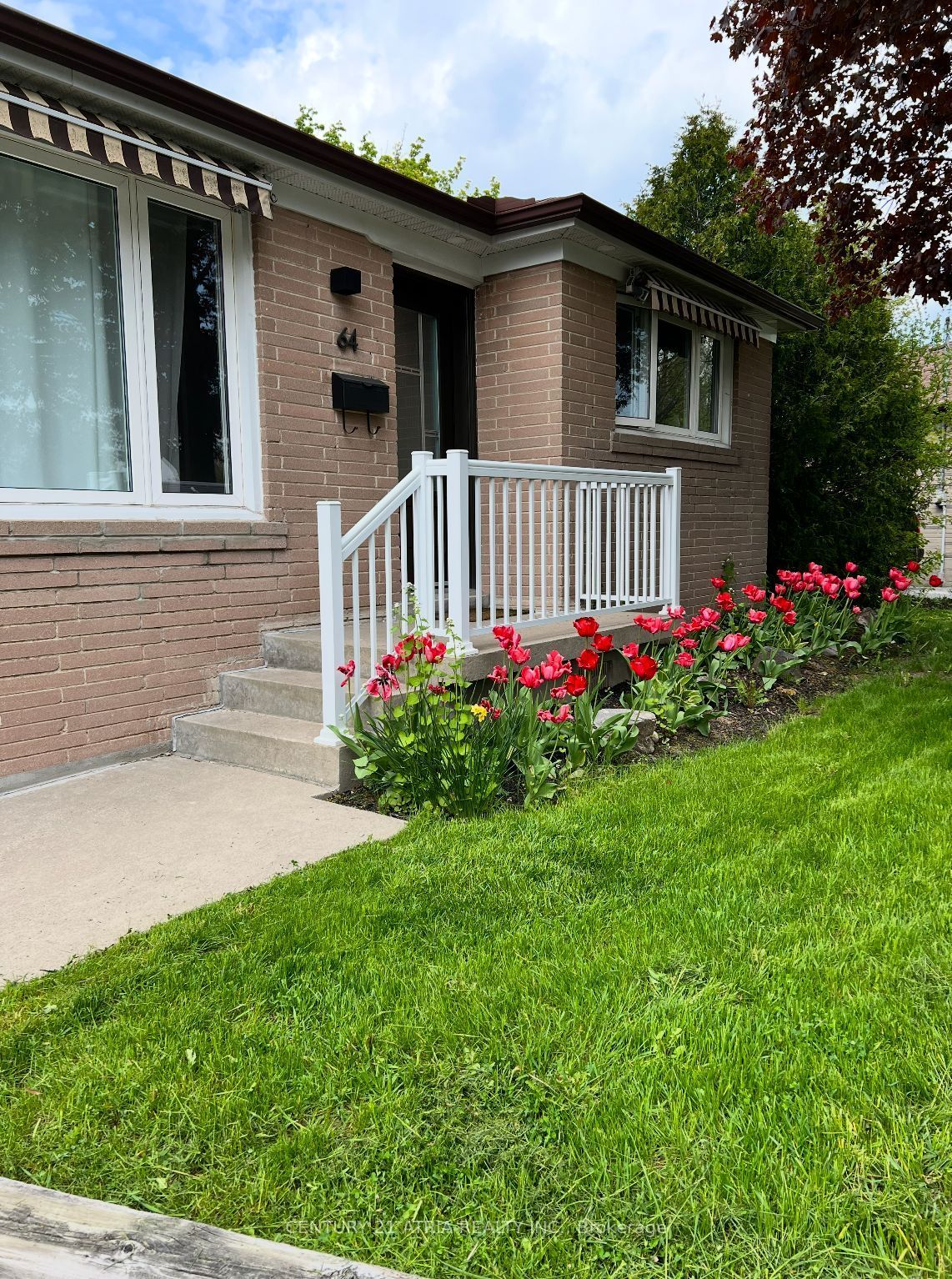 64 Cartier Crescent Property Photo 43
