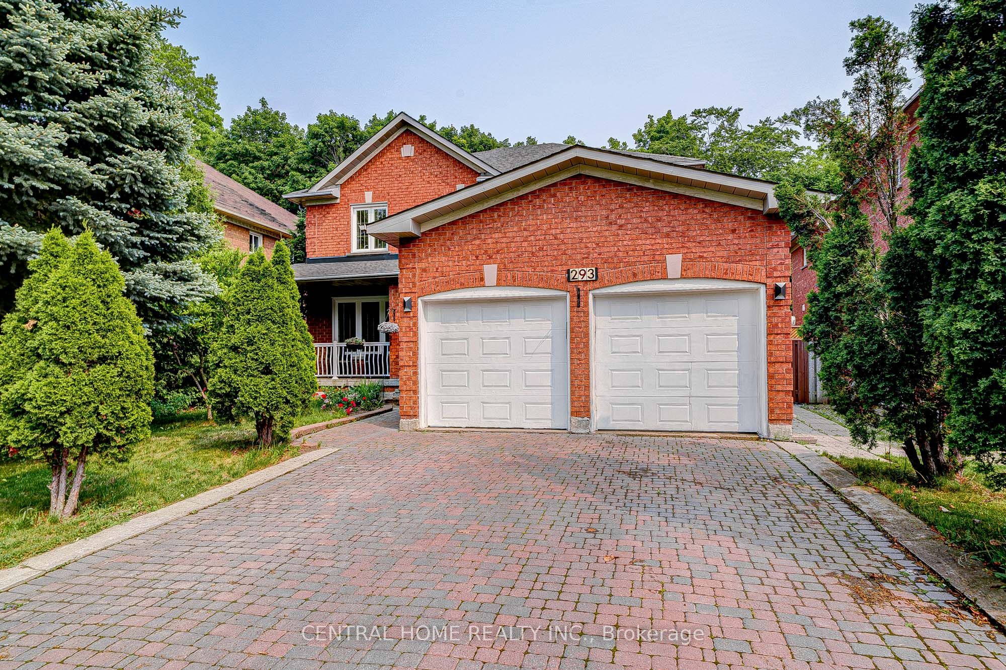 293 Worth Boulevard Property Photo 1