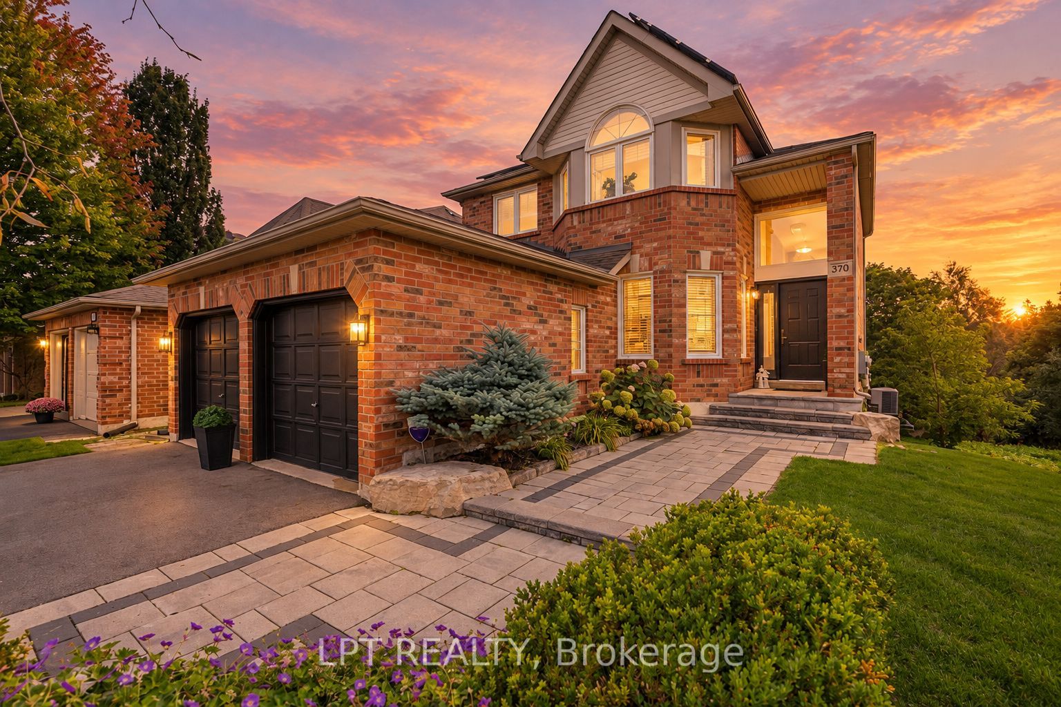 370 Silken Laumann Drive Property Photo 1