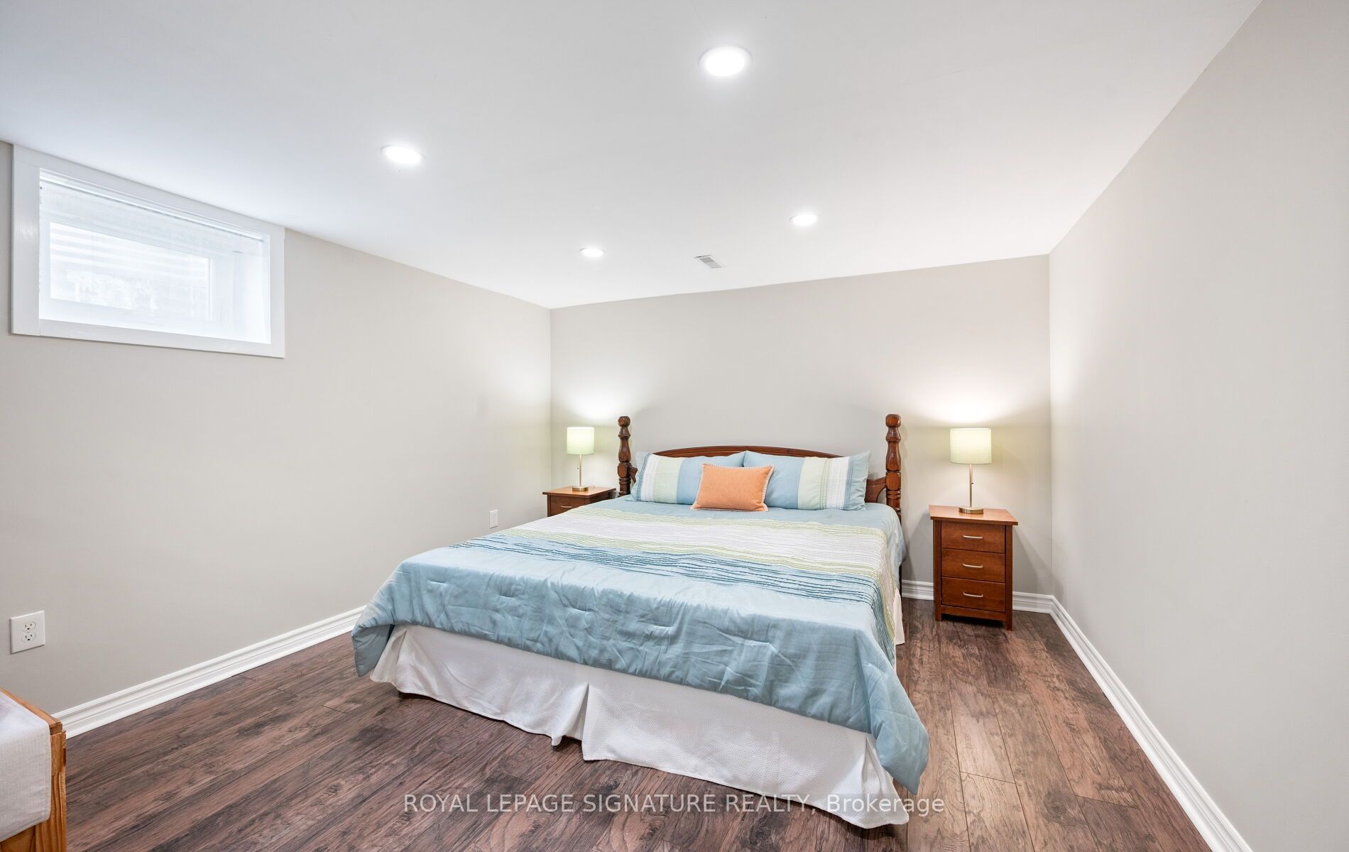 42 Shieldmark Crescent Property Photo 31