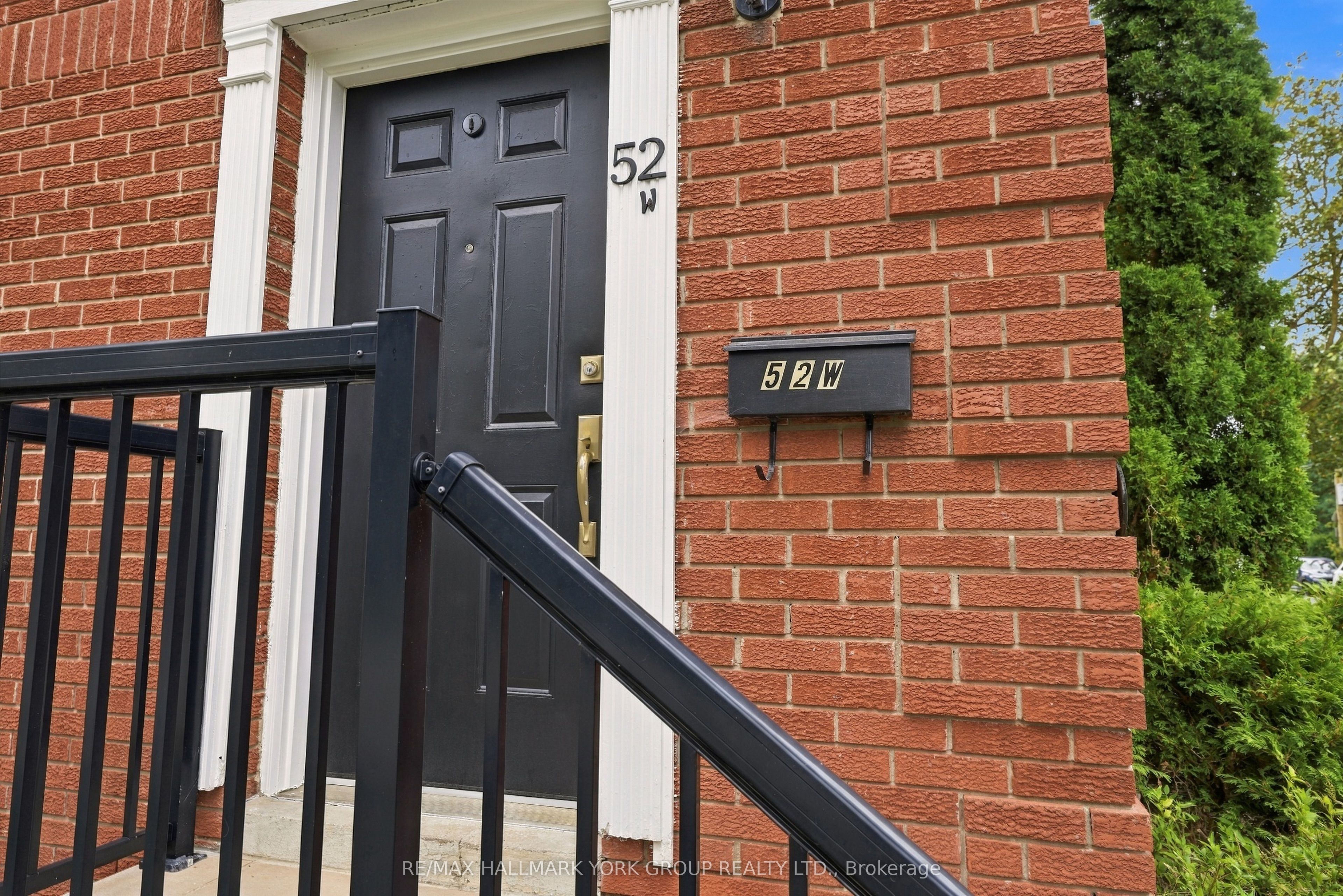 52 Centre Street Property Photo 15