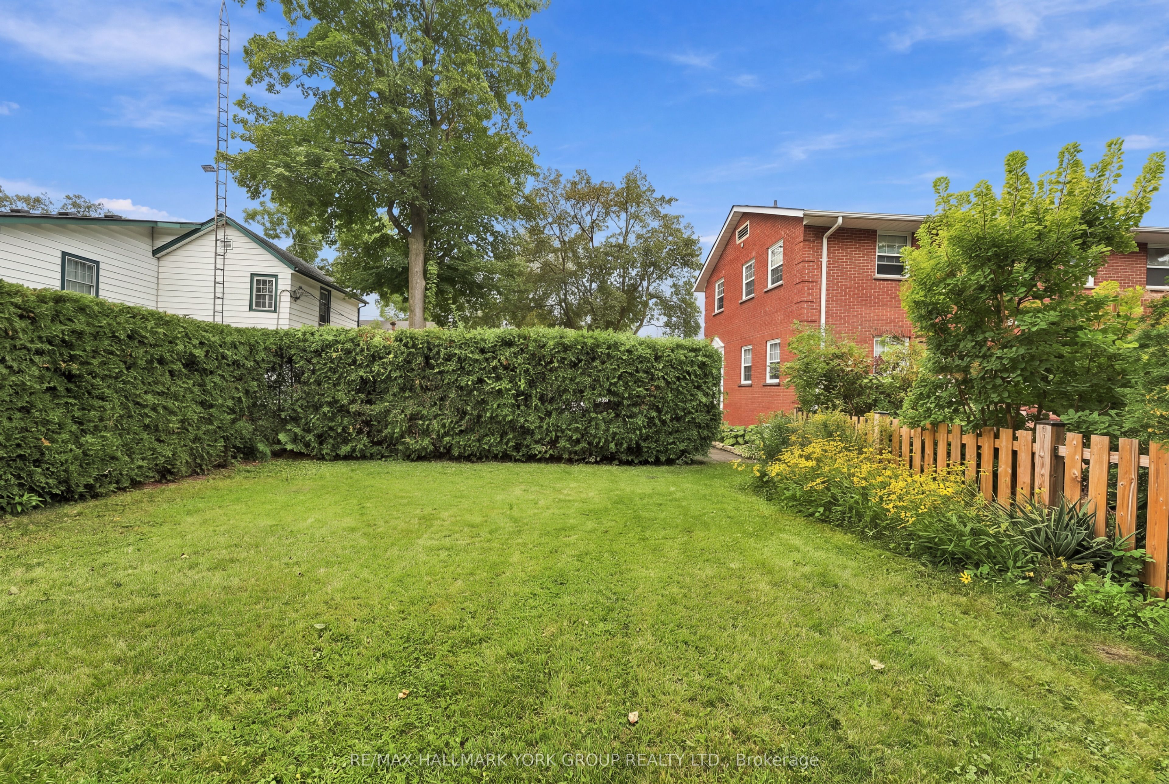 52 Centre Street Property Photo 29