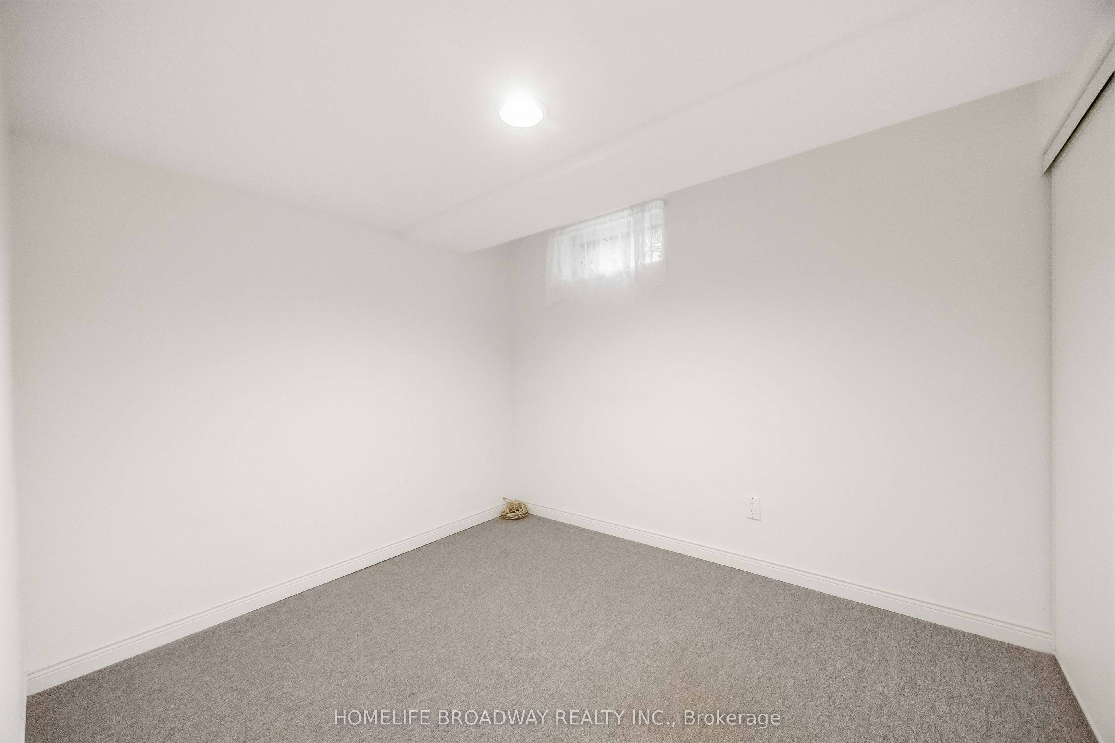 212 Bayview Fairways Drive Property Photo 33