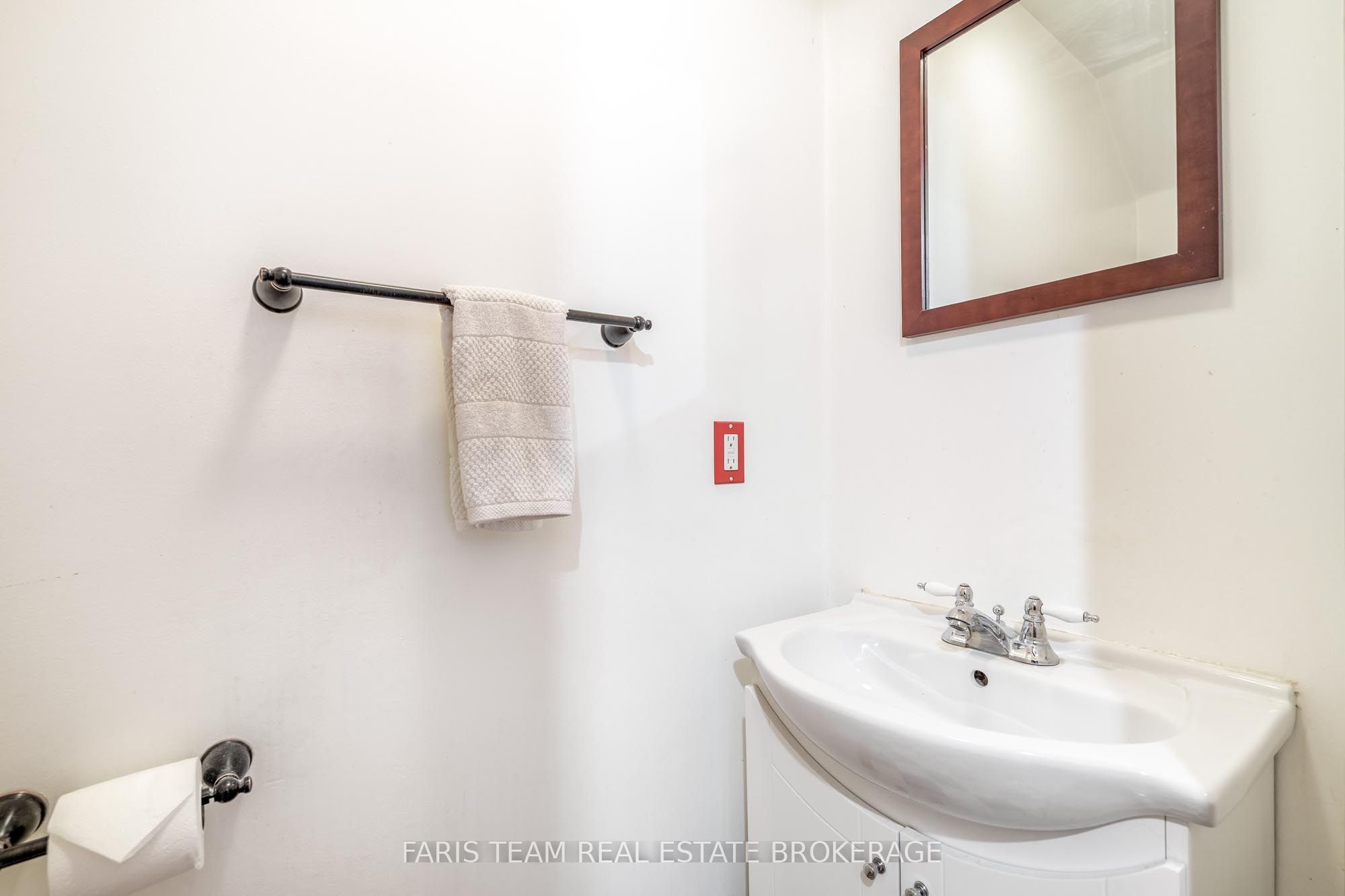 2720 Ireton Street Property Photo 14
