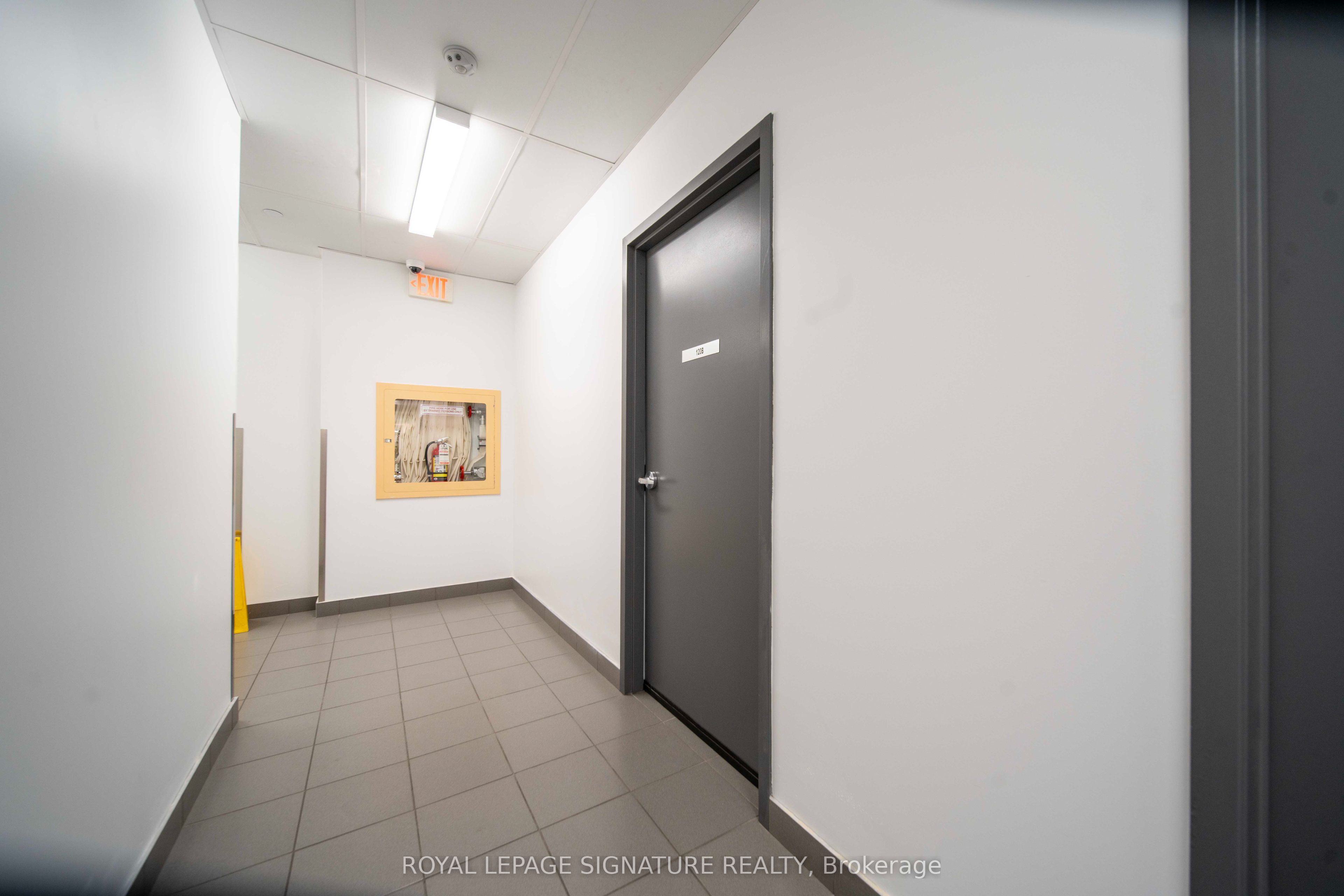 372 Highway 7 120 Property Photo 17