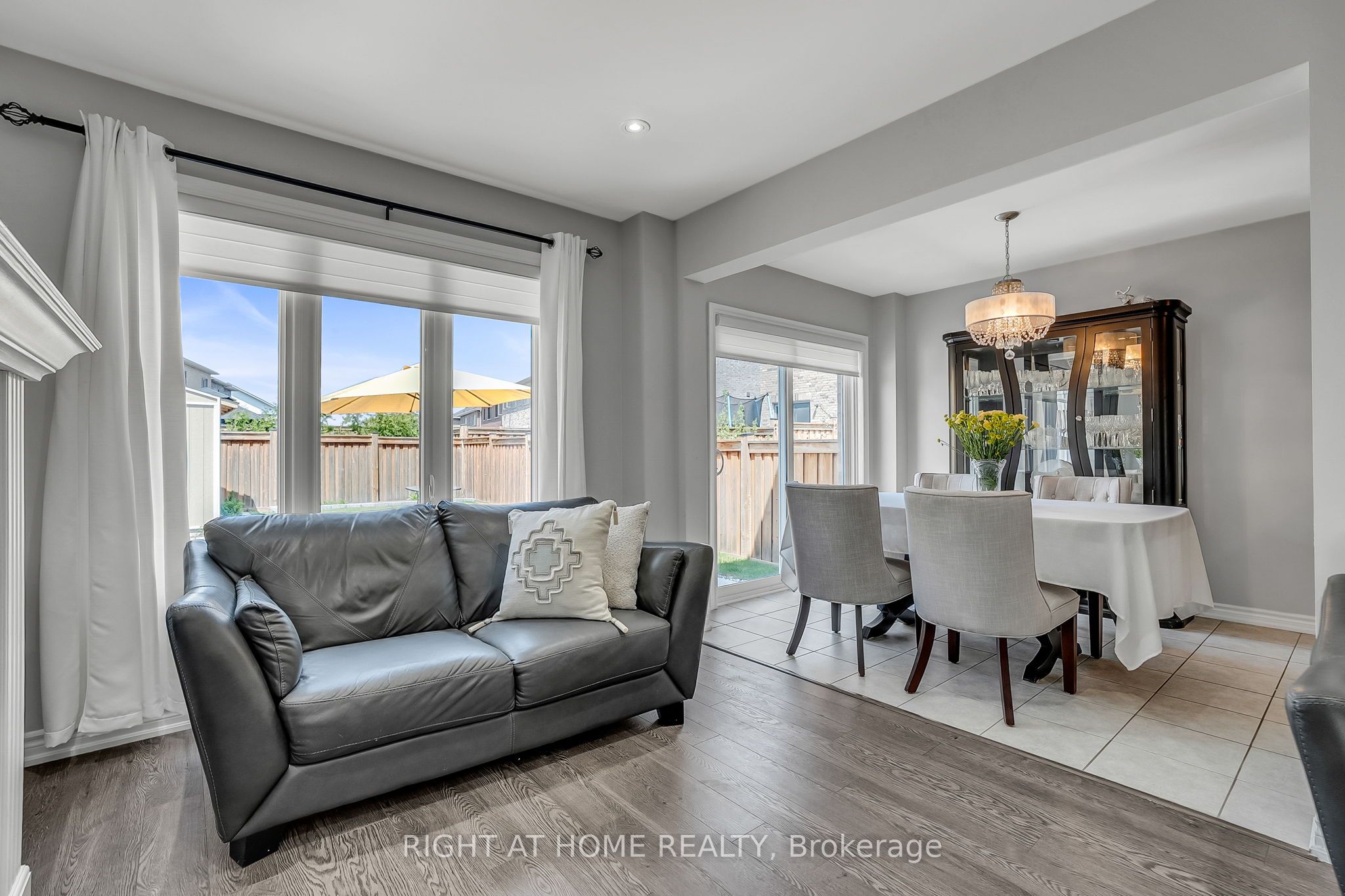 352 Miller Park Avenue Property Photo 13