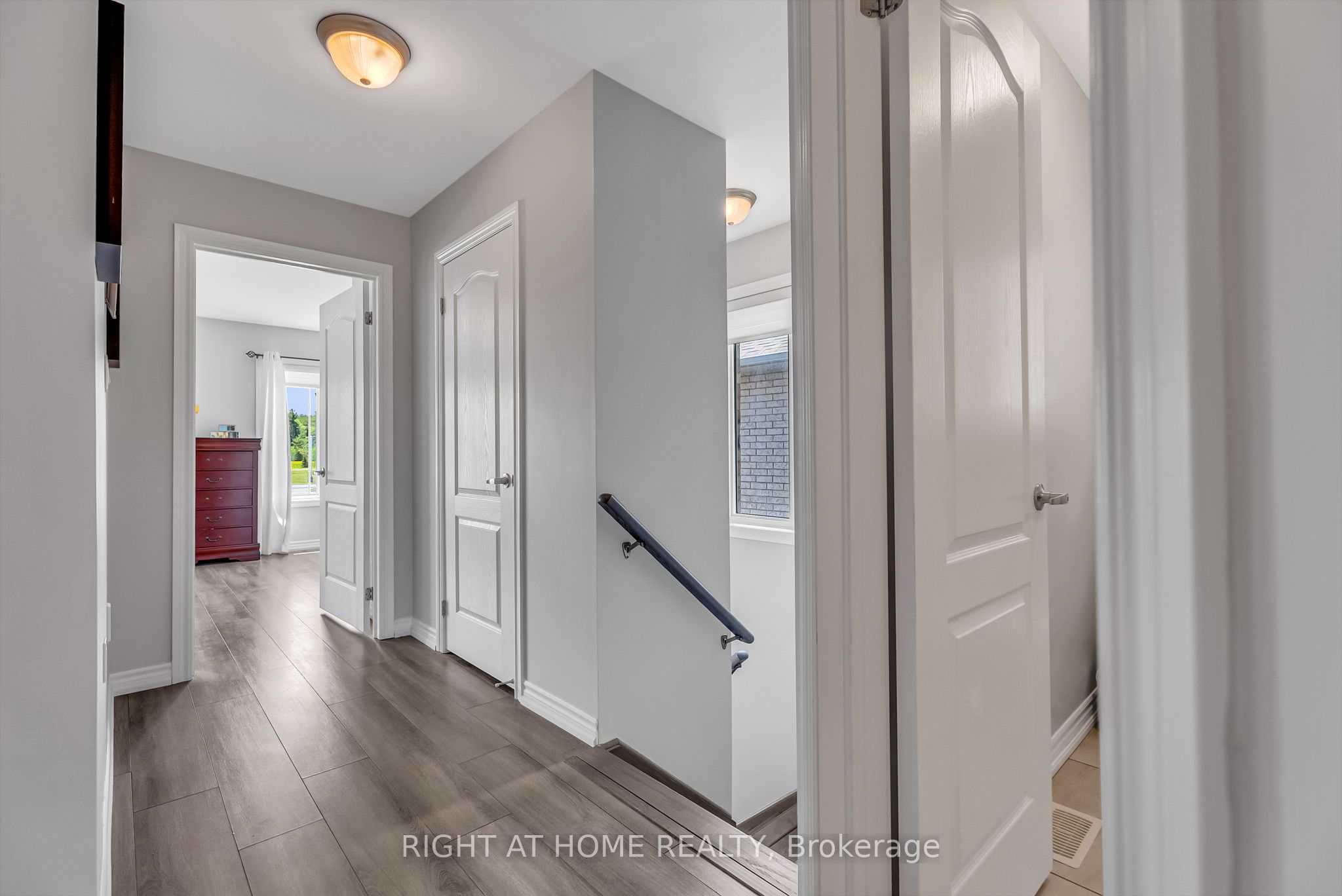 352 Miller Park Avenue Property Photo 23