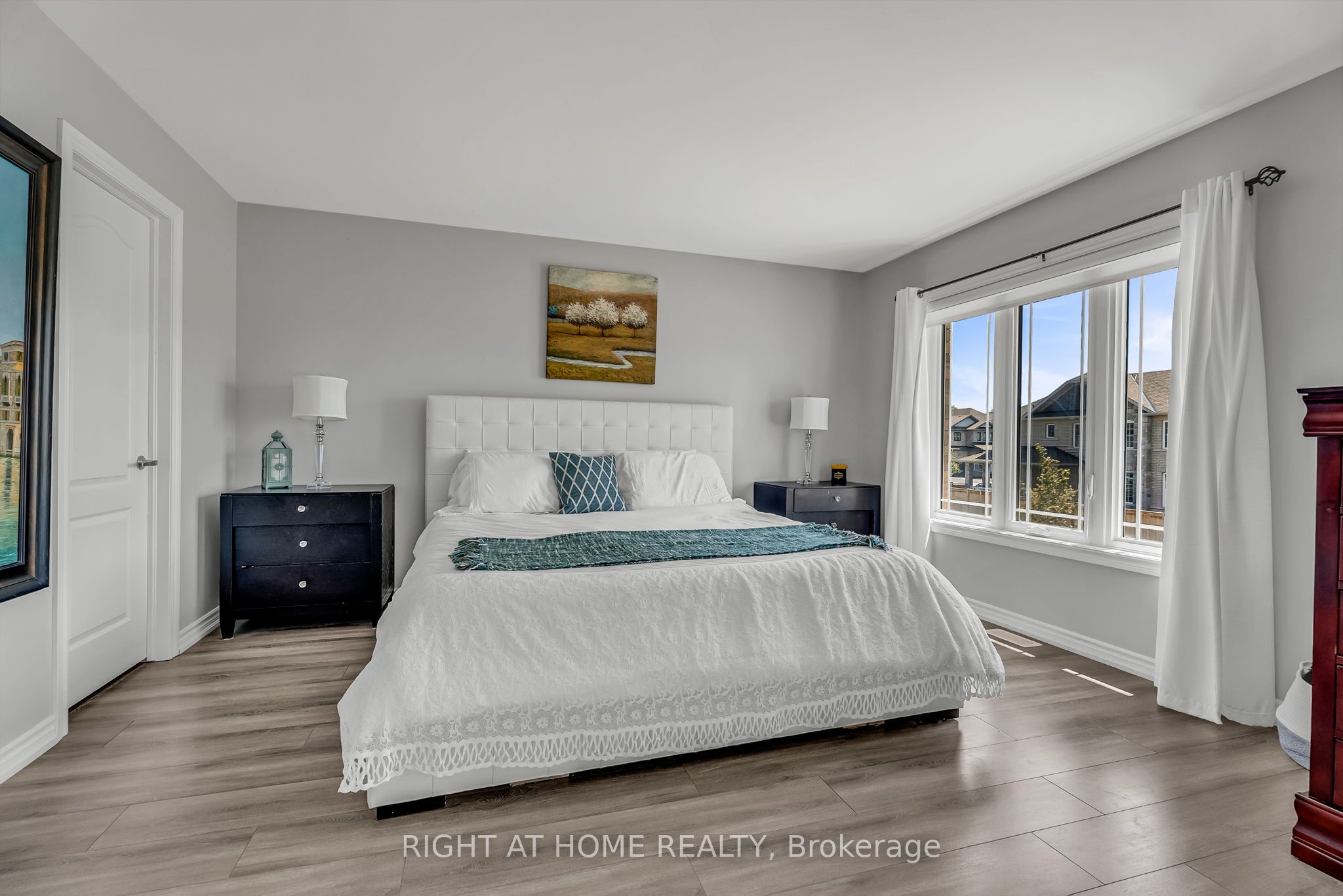 352 Miller Park Avenue Property Photo 25