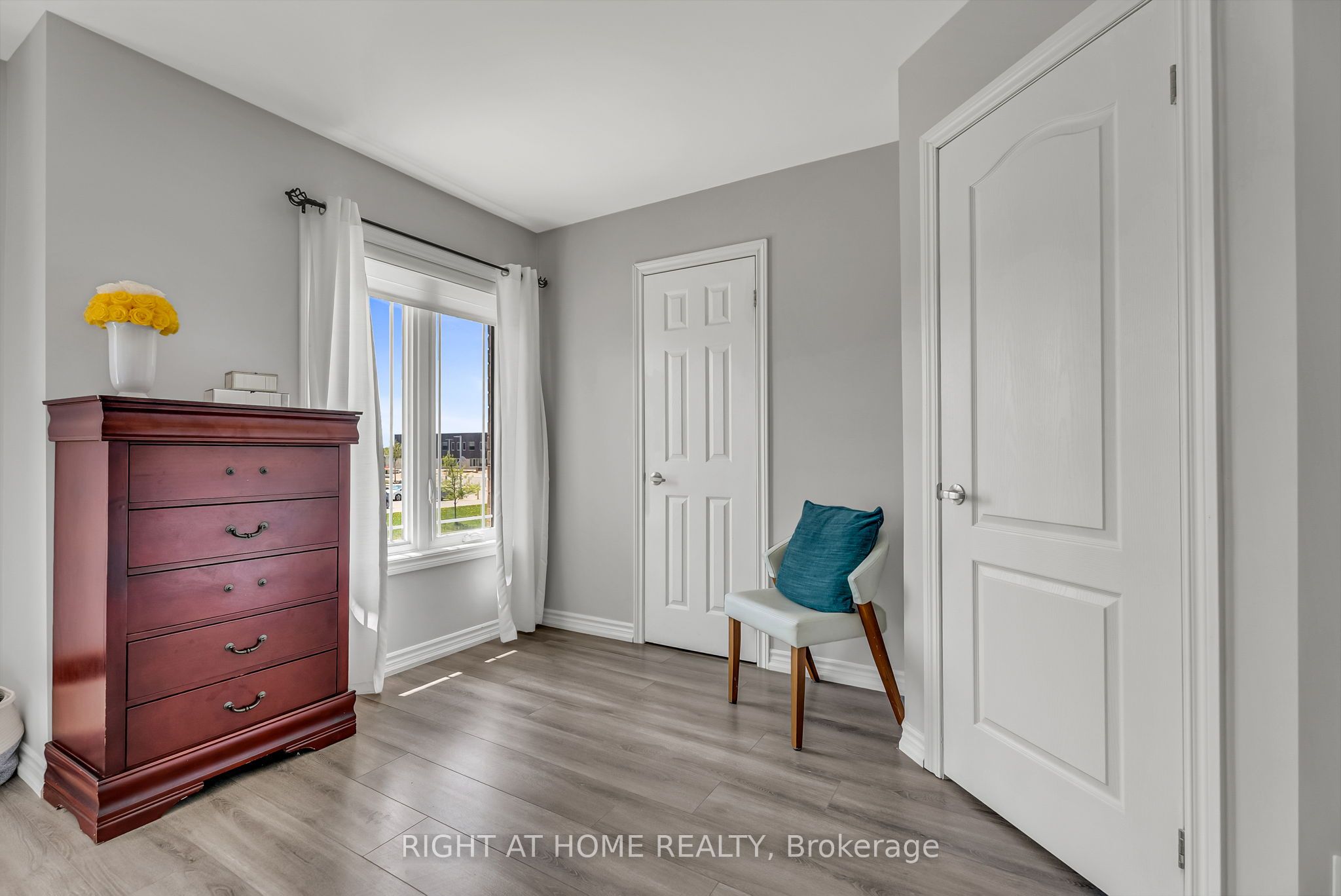 352 Miller Park Avenue Property Photo 29