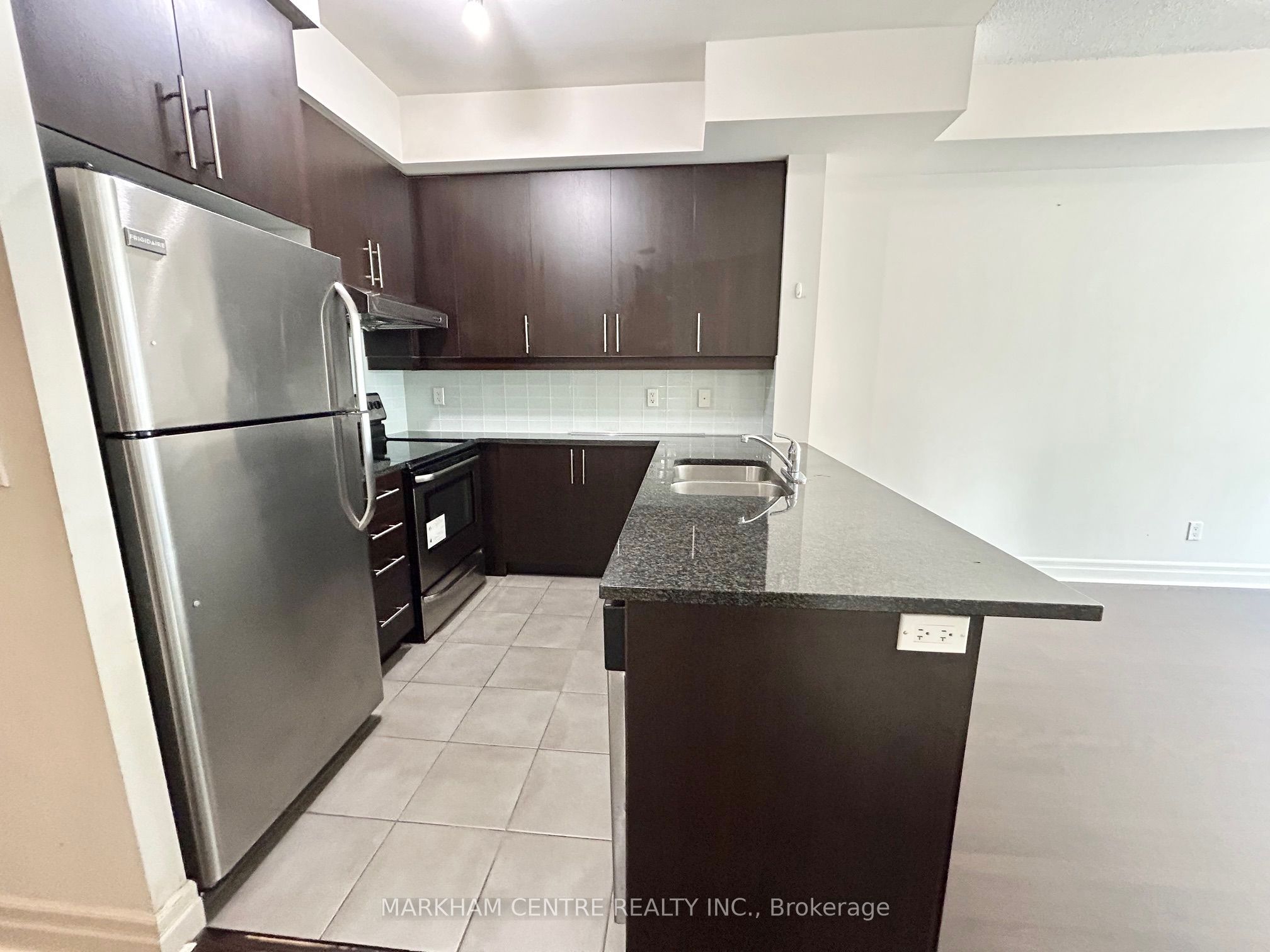 8110 Birchmount Road E 410 Property Photo 5