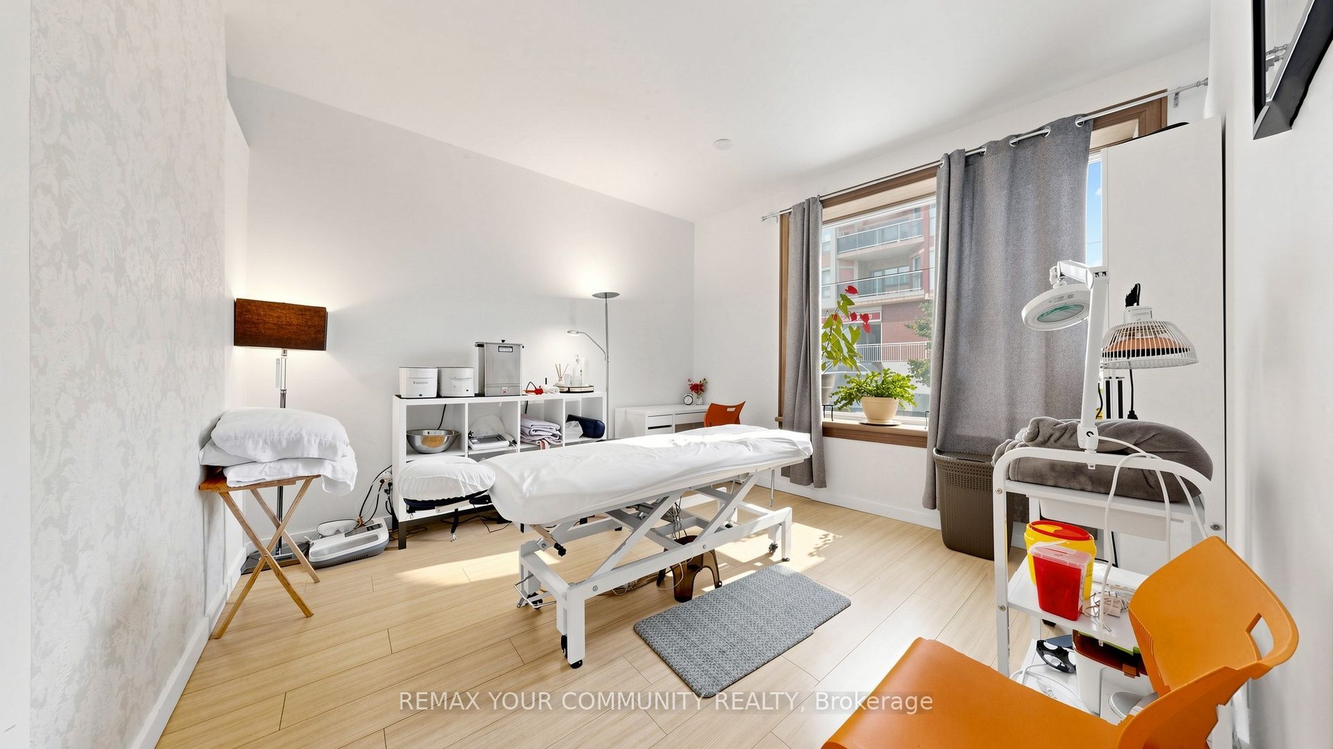 153 Woodbridge Avenue 6 Property Photo 21
