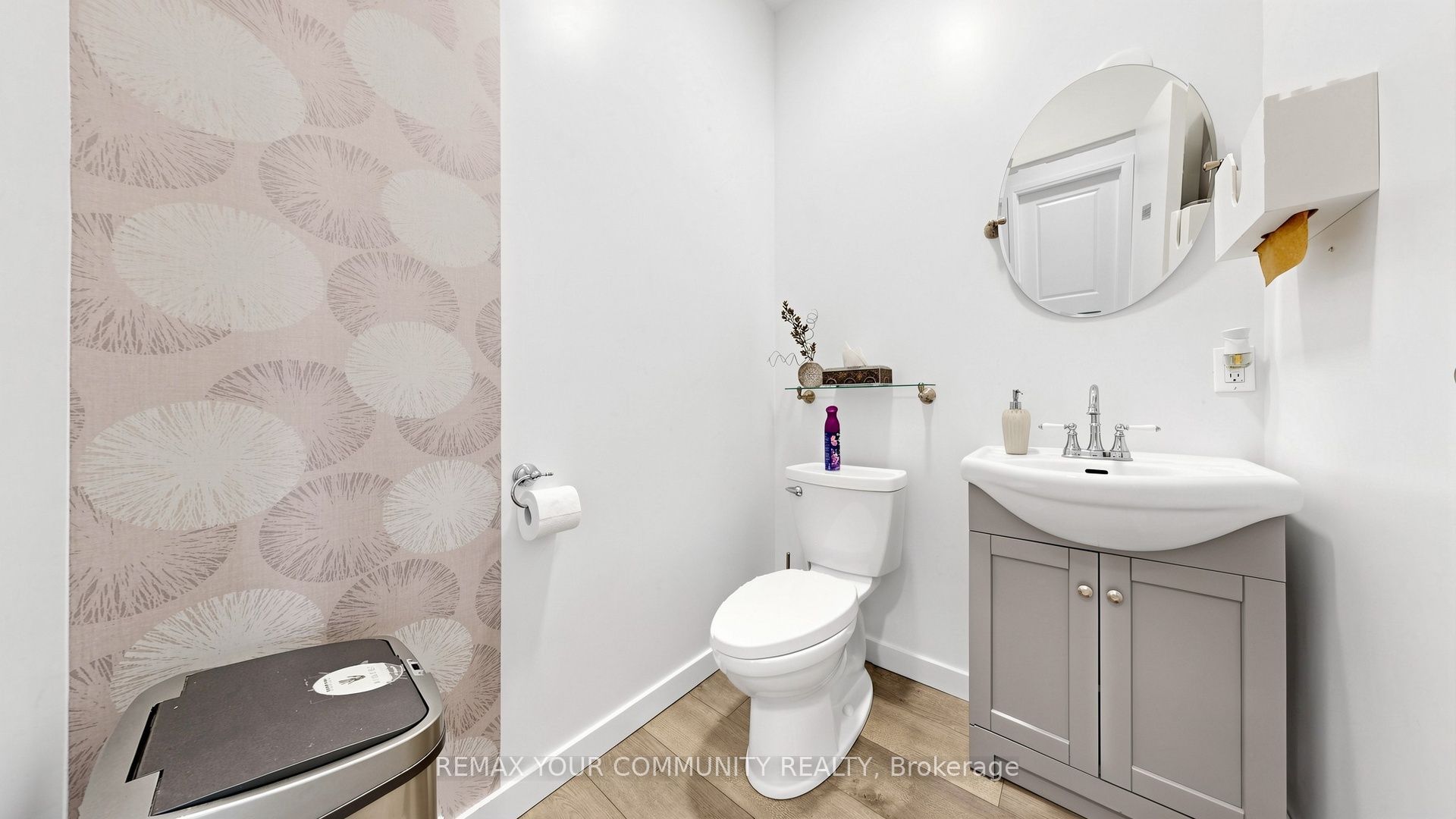 153 Woodbridge Avenue 6 Property Photo 24