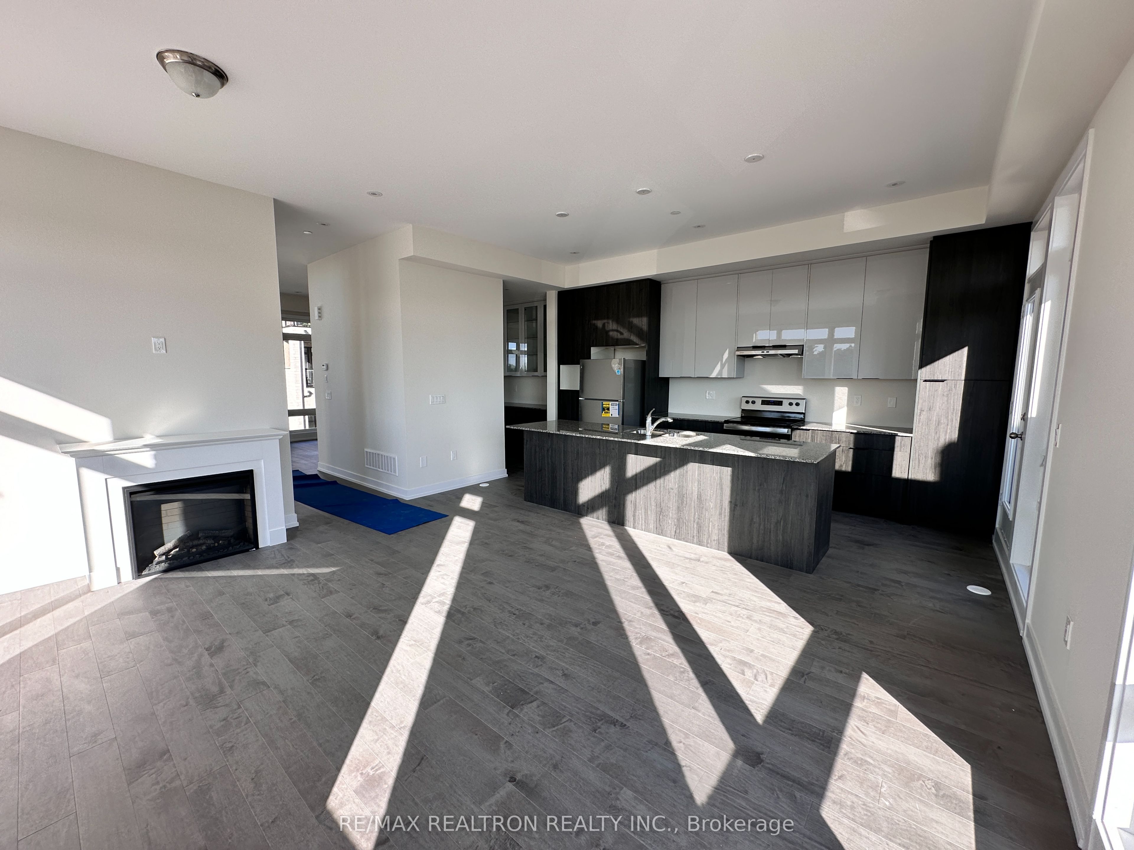 101 Credit Lane Property Photo 15