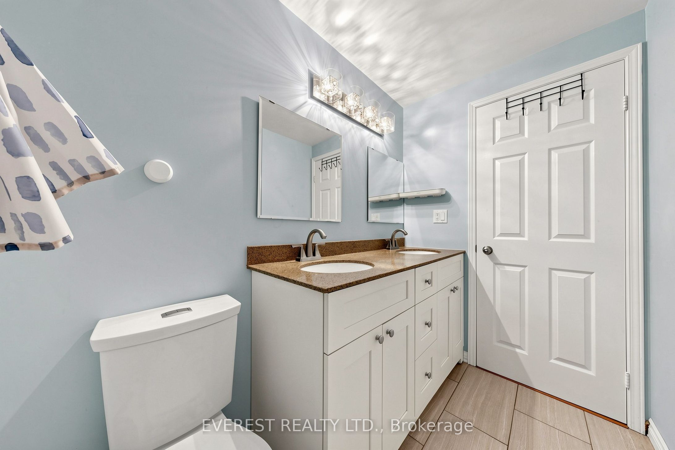 7 Tarlton Court Property Photo 33
