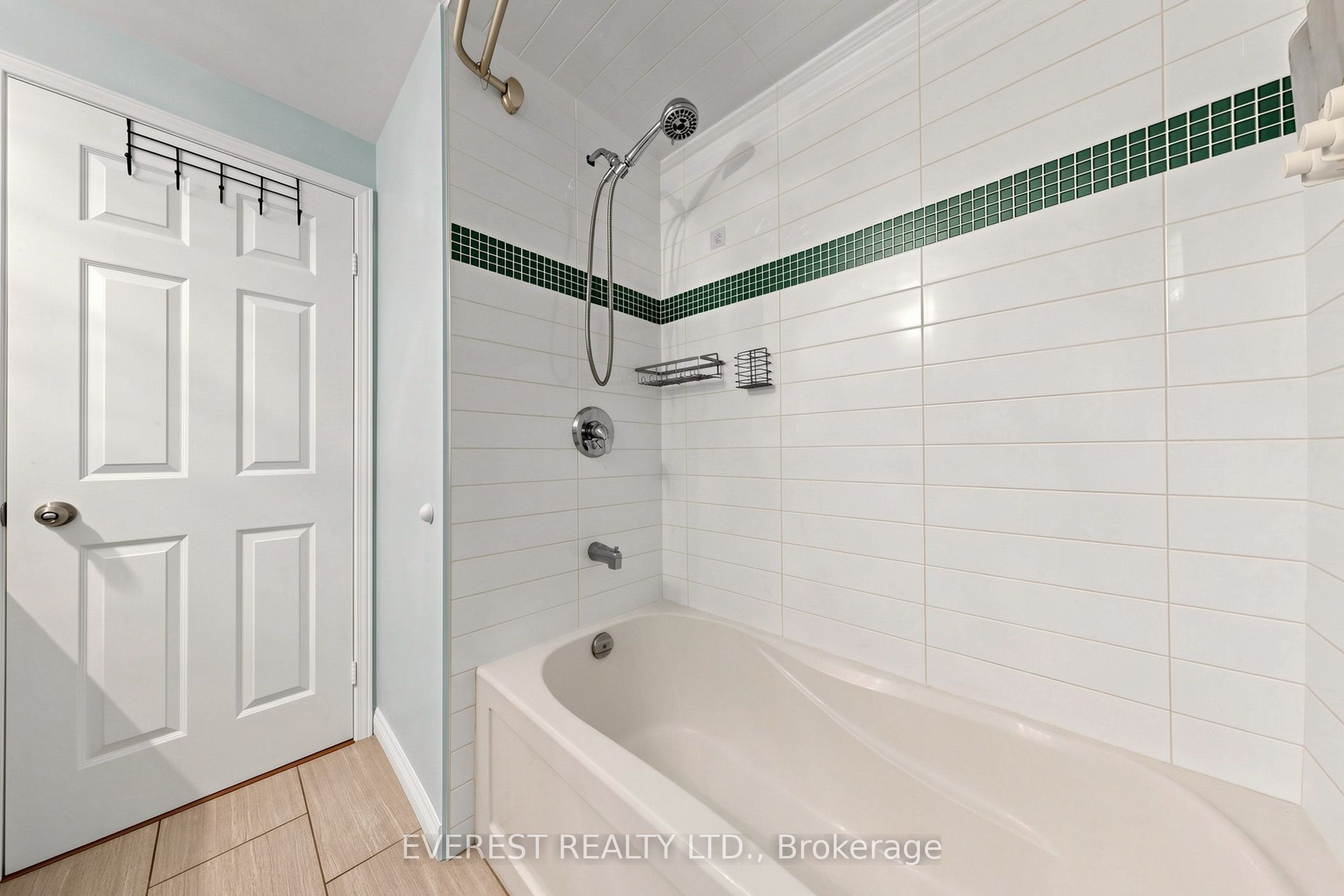 7 Tarlton Court Property Photo 34