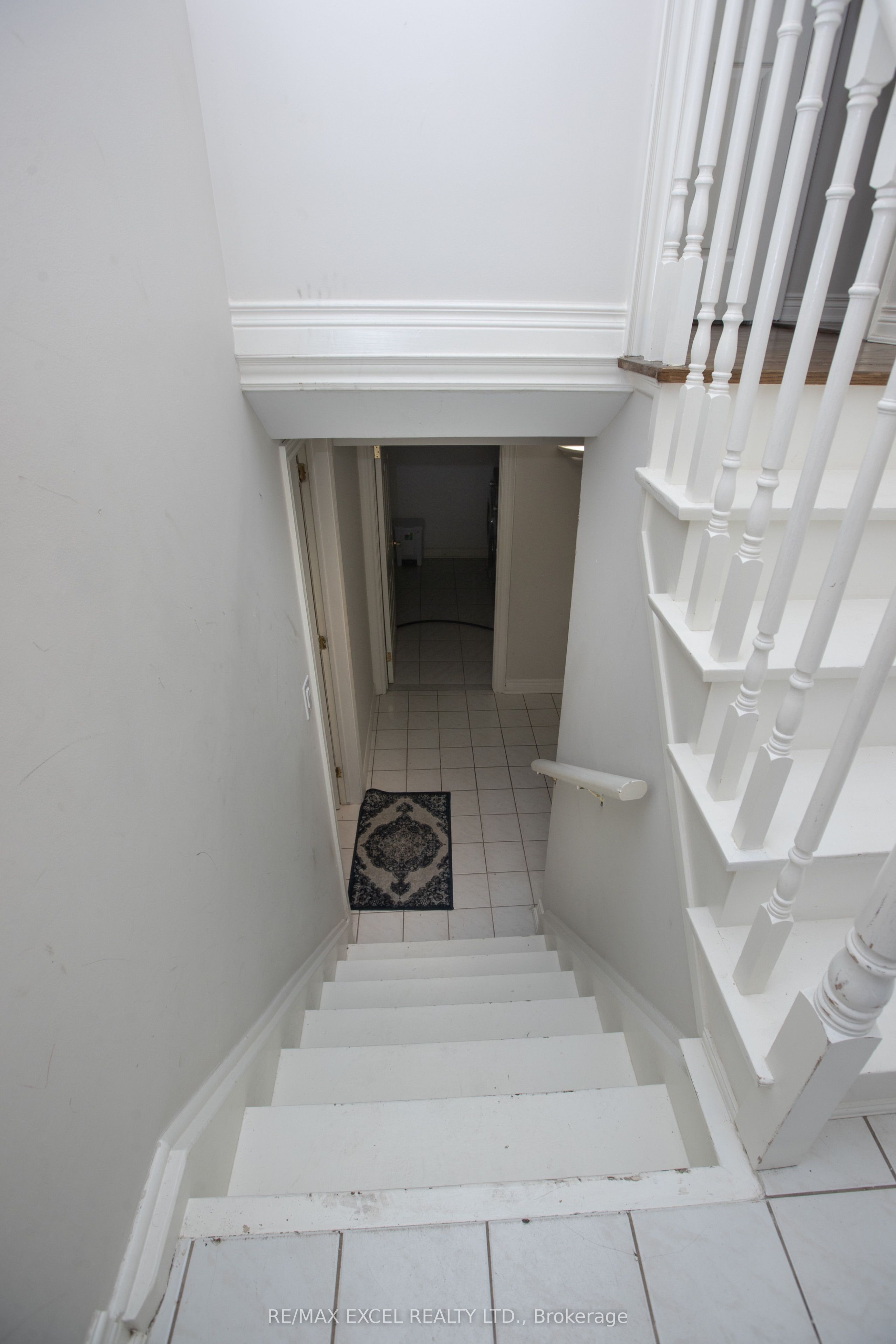 387 W Crosby Avenue Basement Property Photo 5