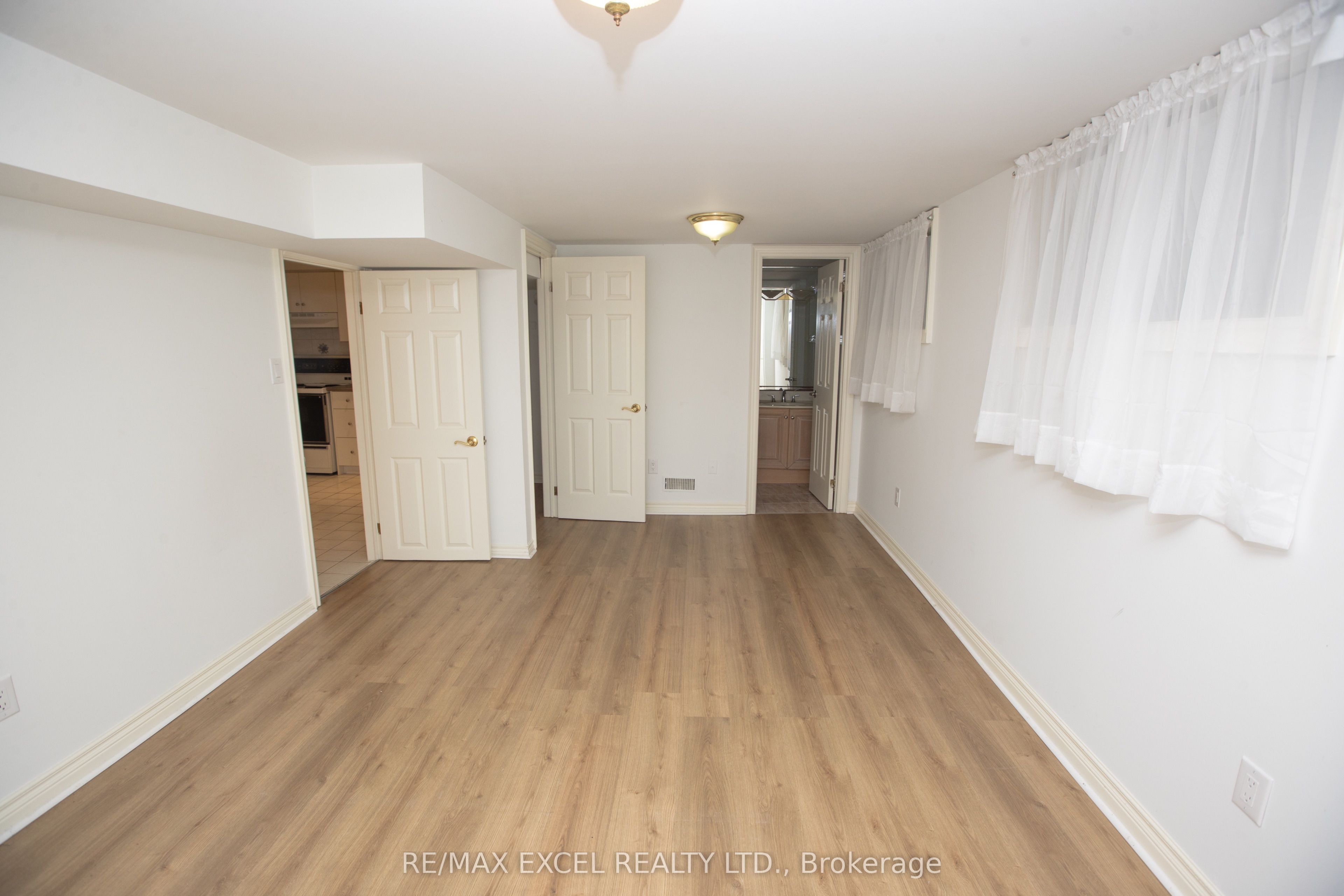 387 W Crosby Avenue Basement Property Photo 13