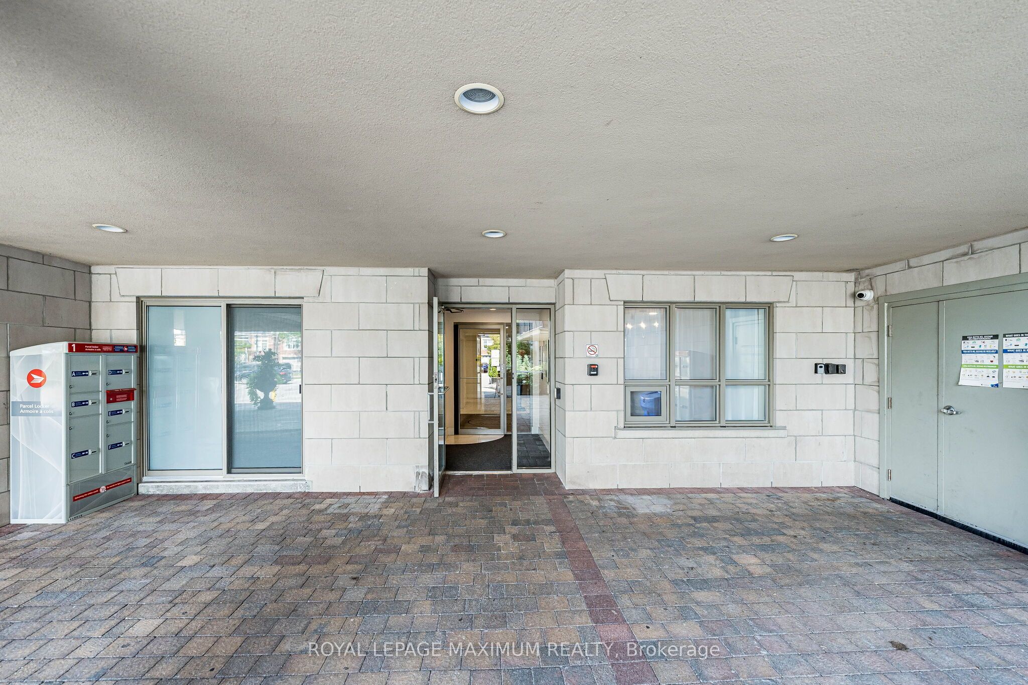 8026 Kipling Avenue 305 Property Photo 5
