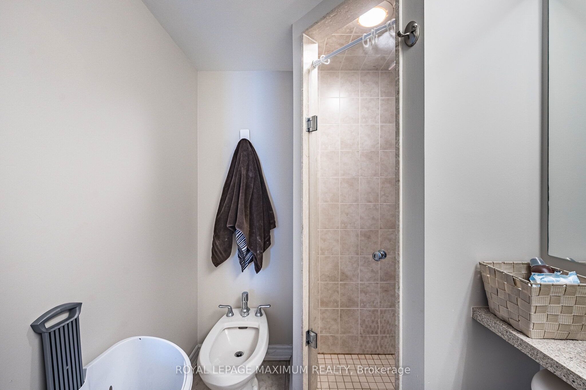 8026 Kipling Avenue 305 Property Photo 29