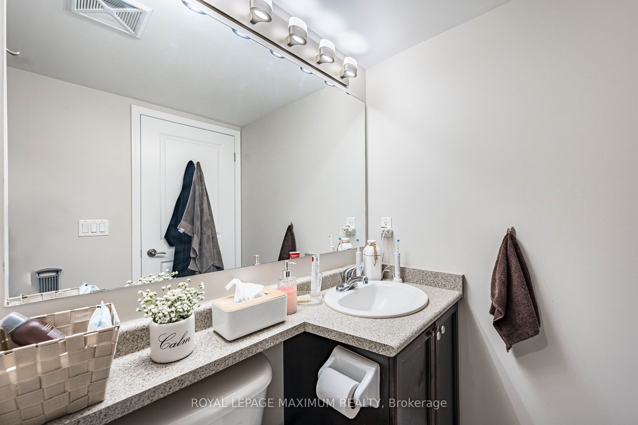 8026 Kipling Avenue 305 Property Photo 30