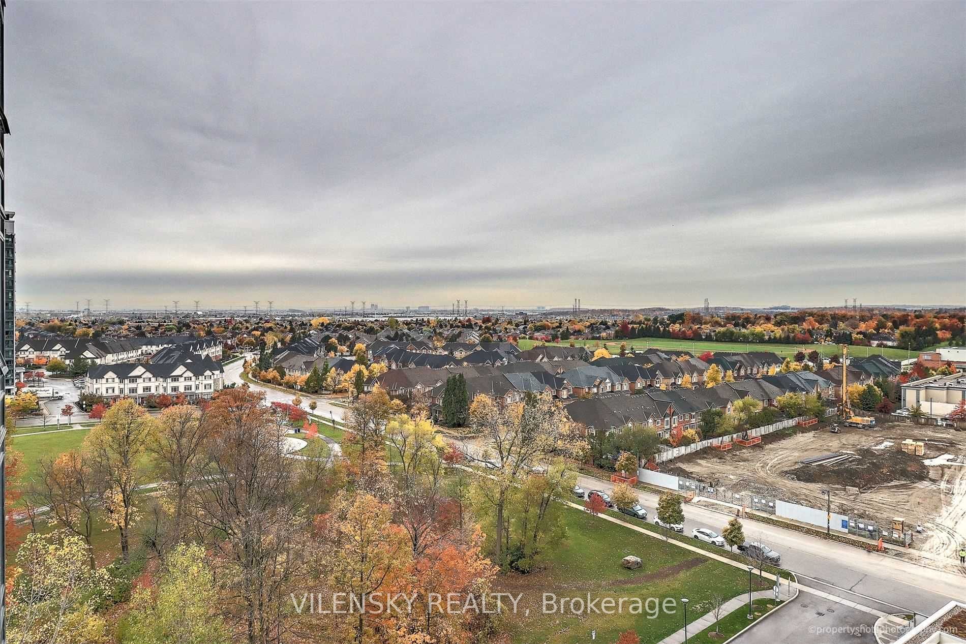 7890 Bathurst Street 1011 Property Photo 18
