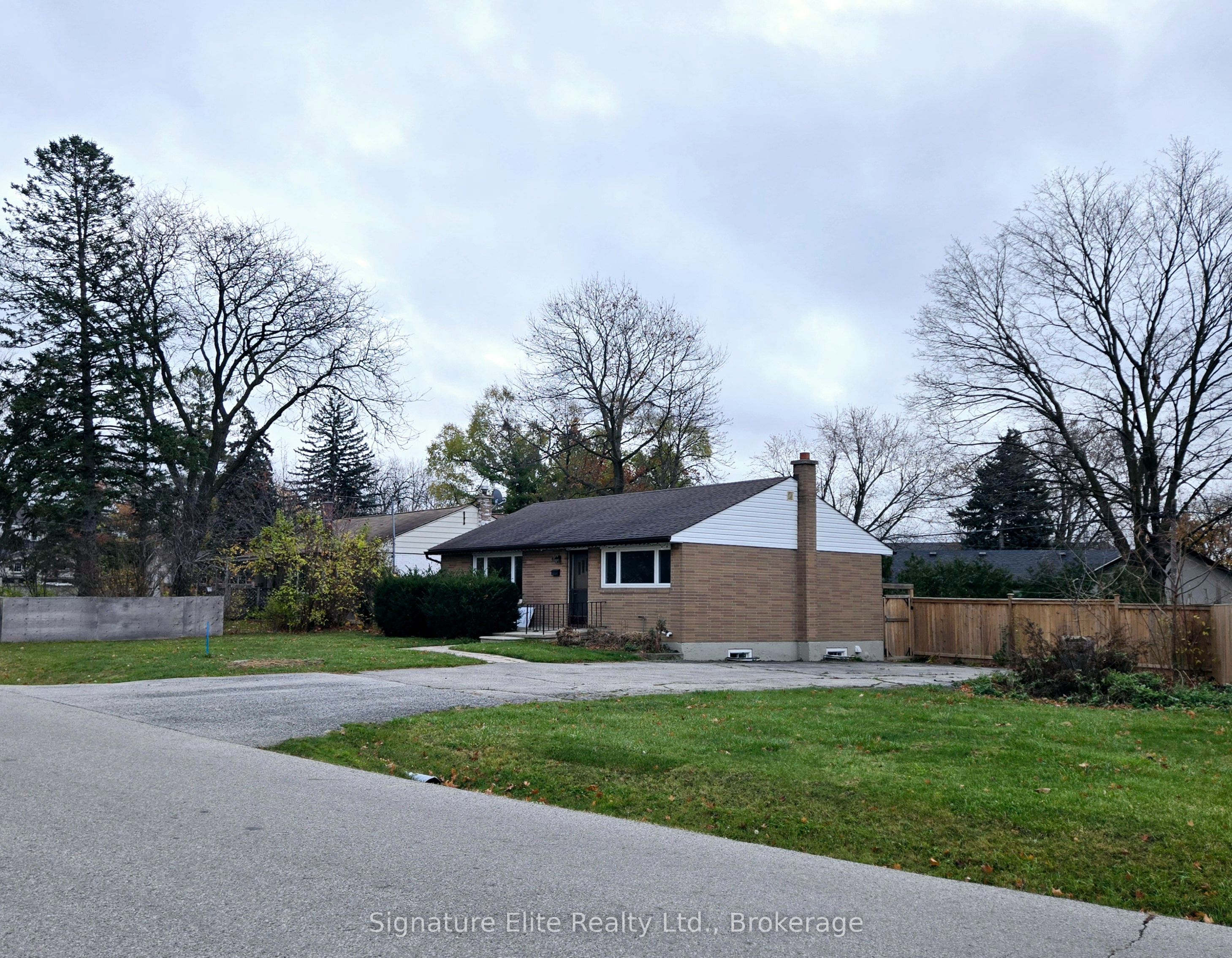 41 A/b Hurricane Avenue Property Photo 6