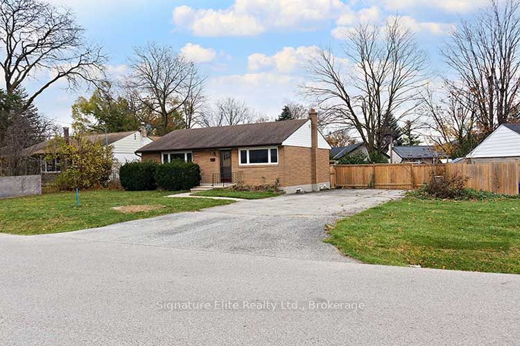41 A/b Hurricane Avenue Property Photo 7