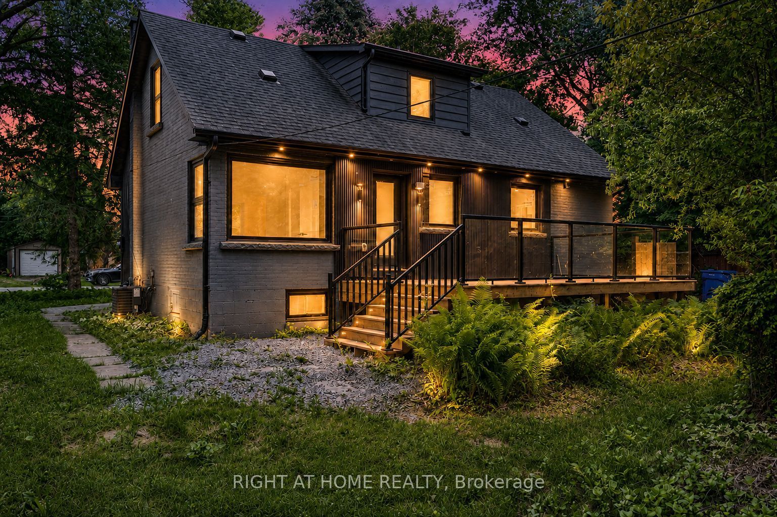 30 Morton Avenue Property Photo 32