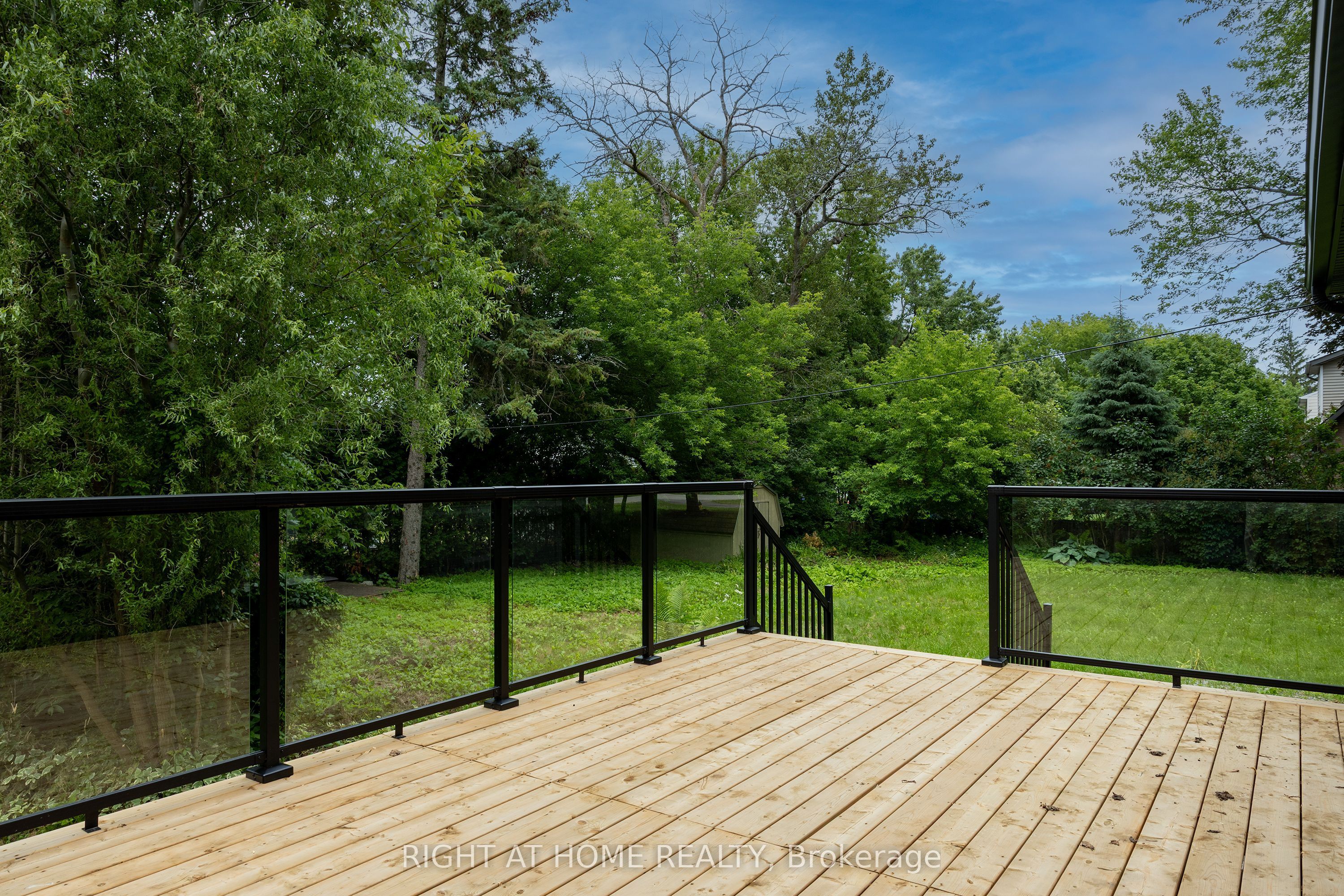 30 Morton Avenue Property Photo 33