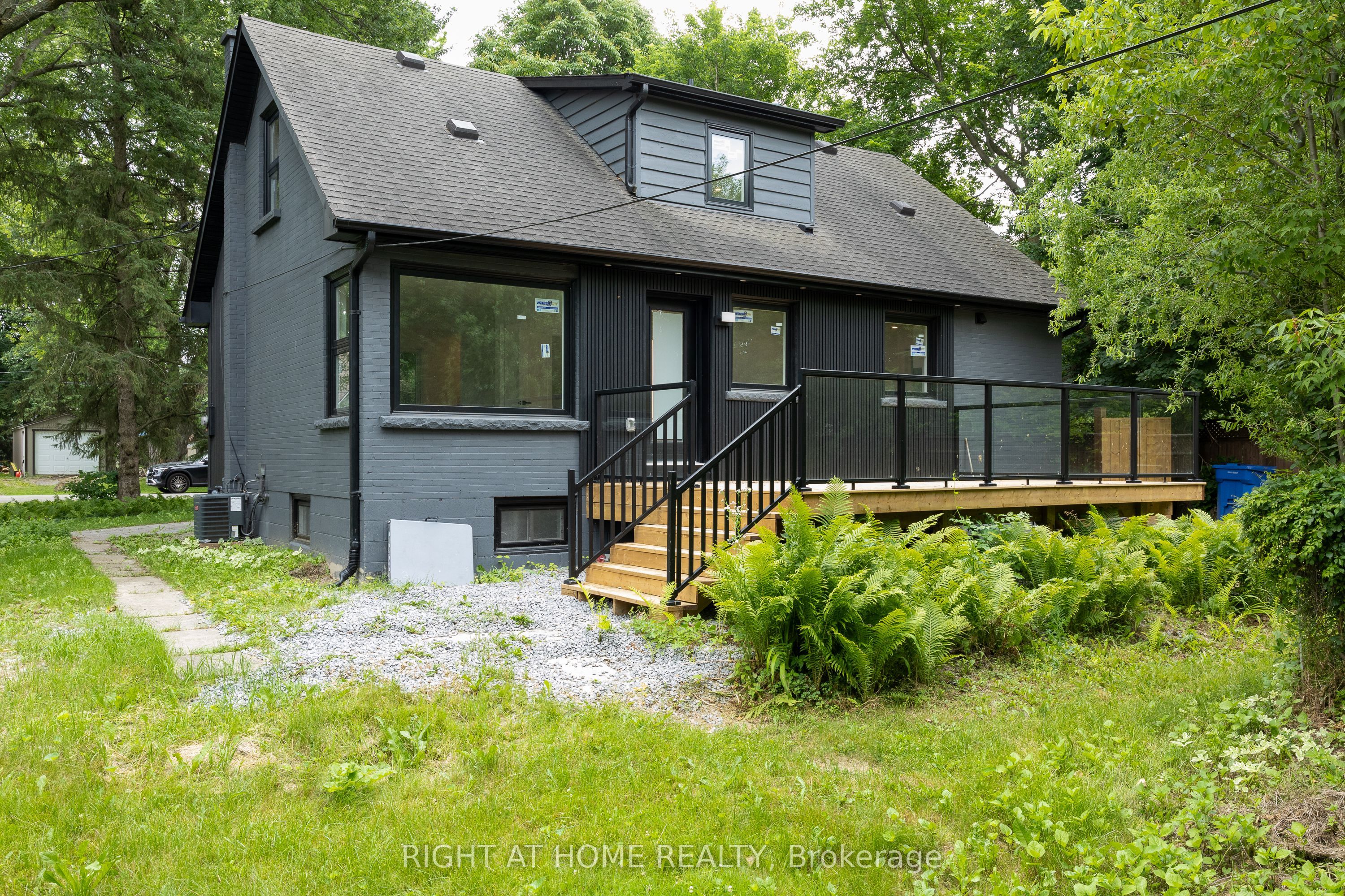 30 Morton Avenue Property Photo 39