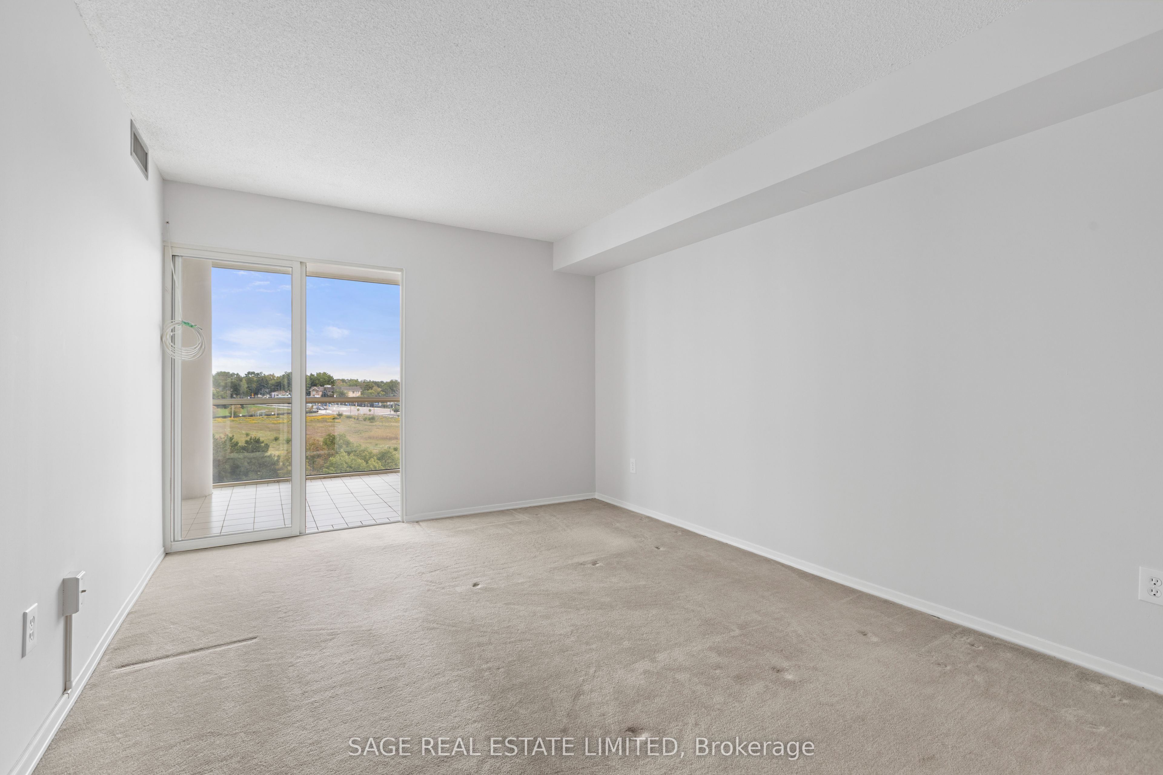 30 Harding Boulevard W 1015 Property Photo 19