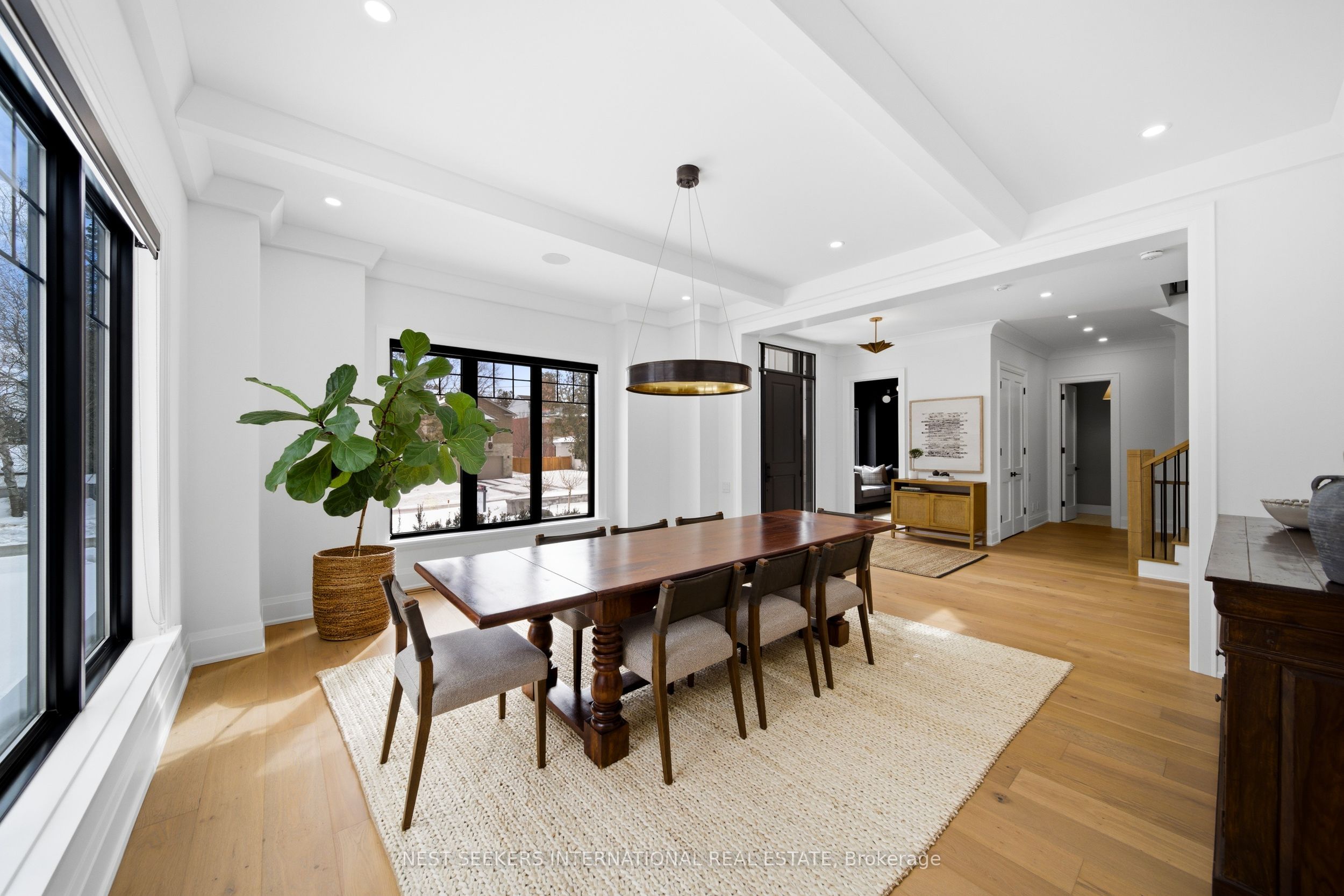 26 Royal Avenue Property Photo 7