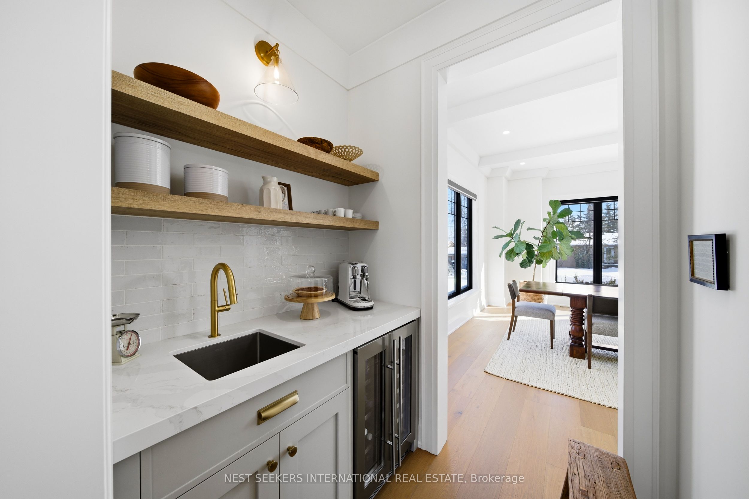 26 Royal Avenue Property Photo 15