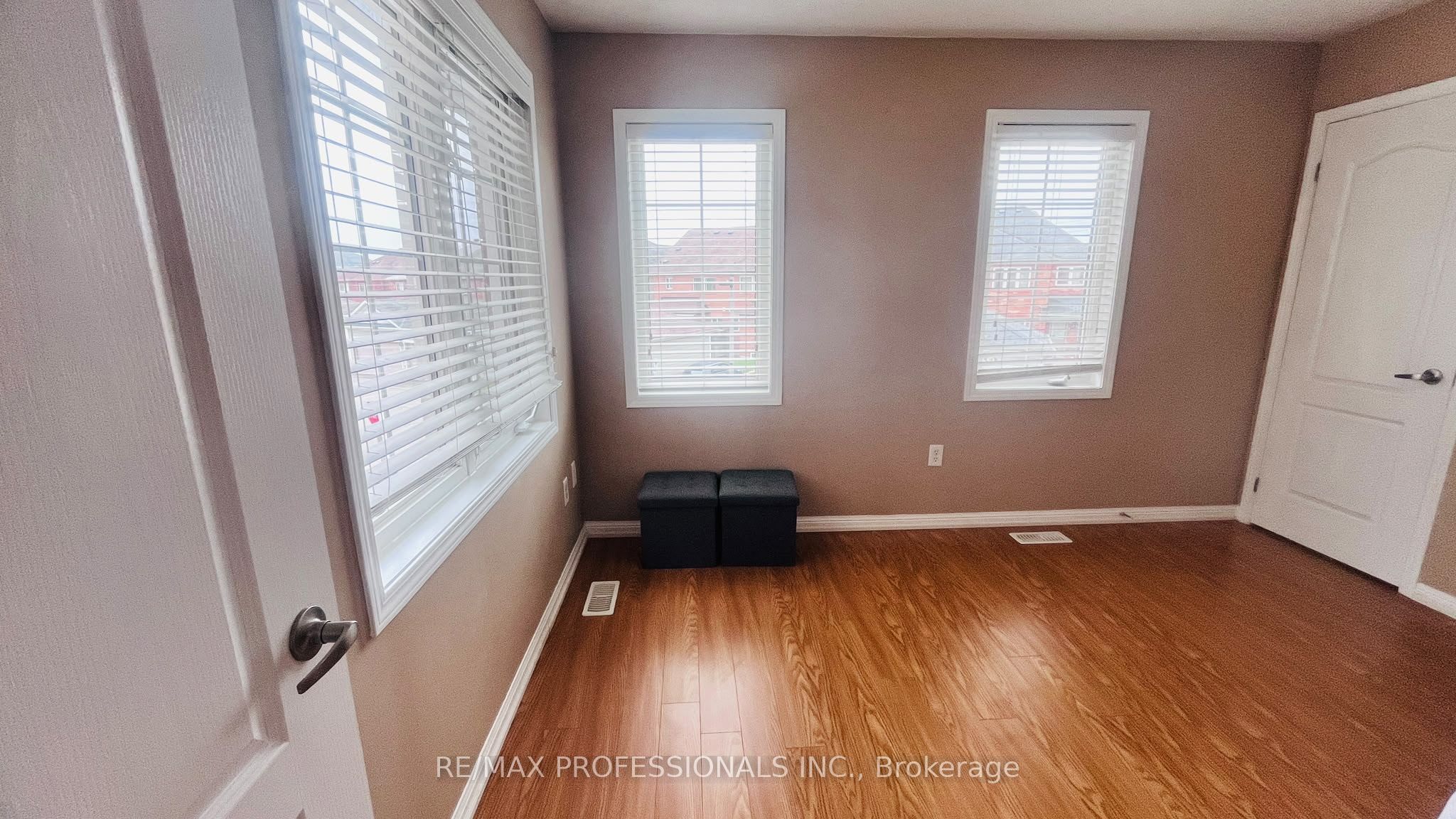 49 Colchester Street Property Photo 21