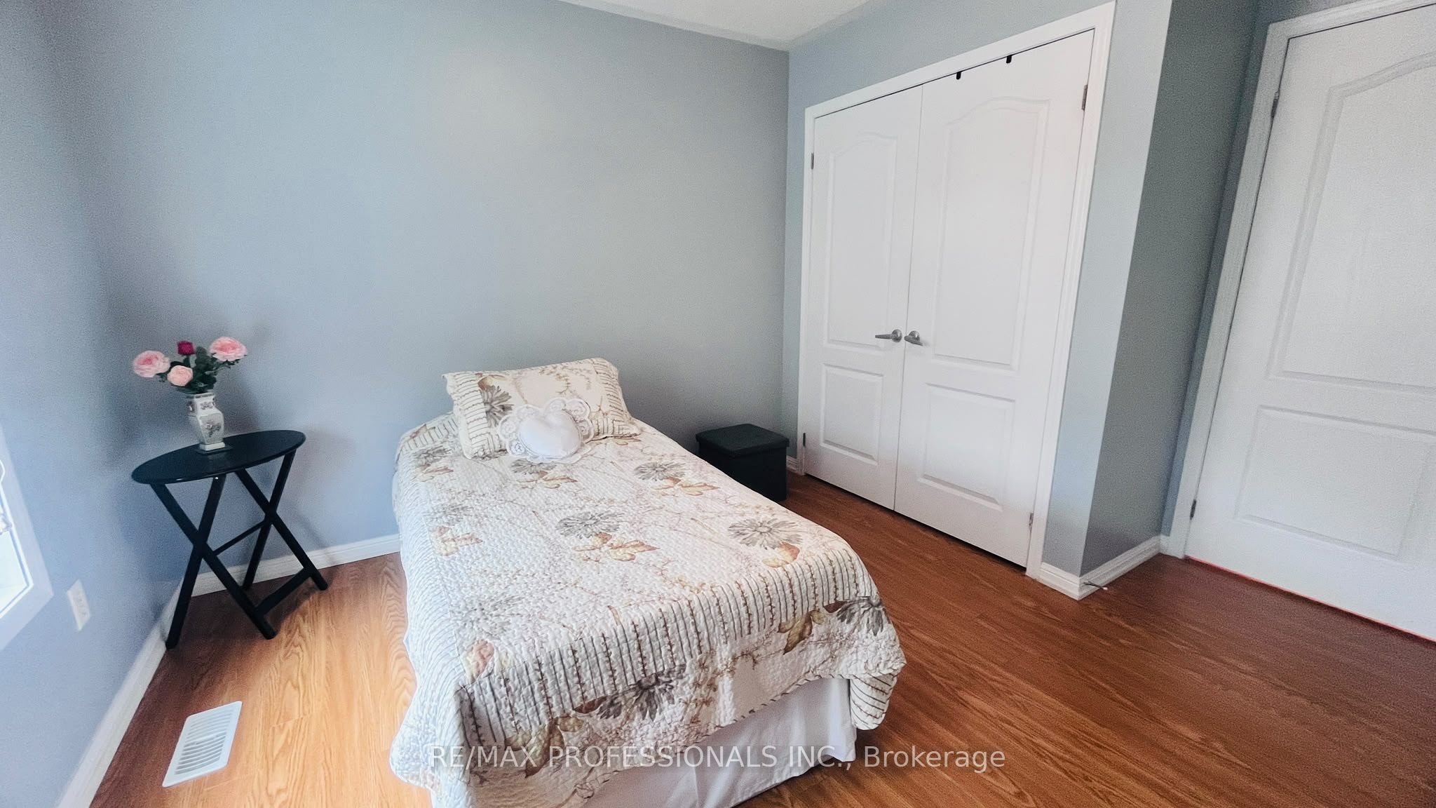 49 Colchester Street Property Photo 23