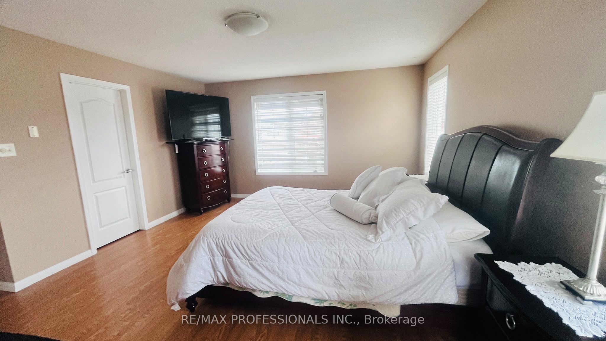 49 Colchester Street Property Photo 25
