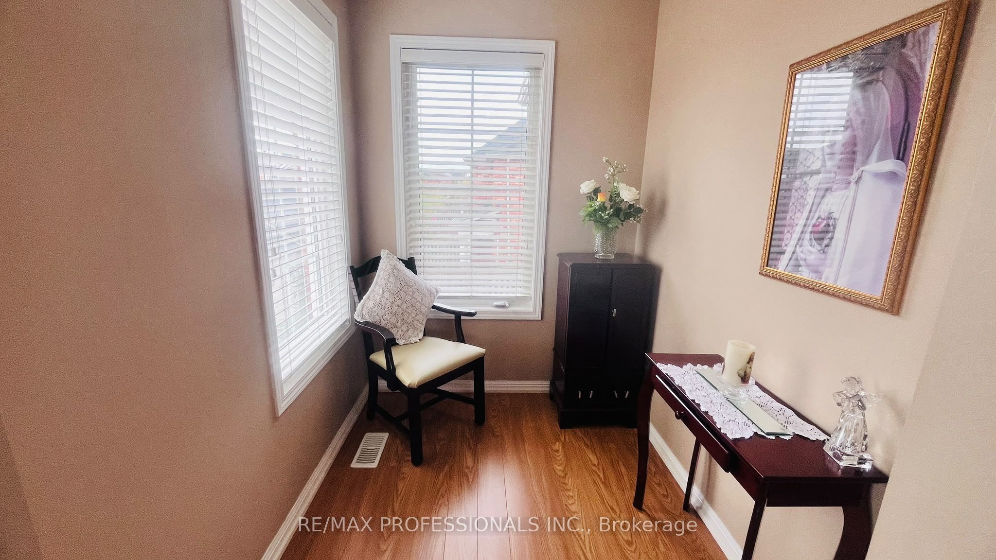 49 Colchester Street Property Photo 26