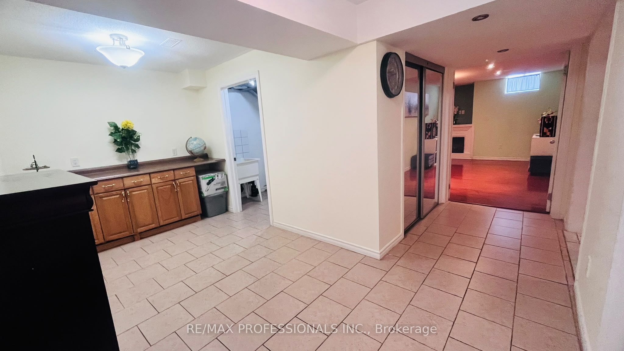 49 Colchester Street Property Photo 34