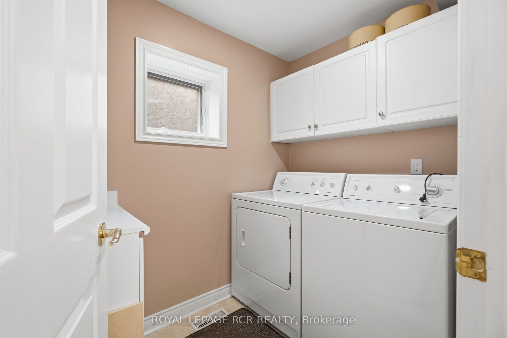 46 Sunset Boulevard Property Photo 29