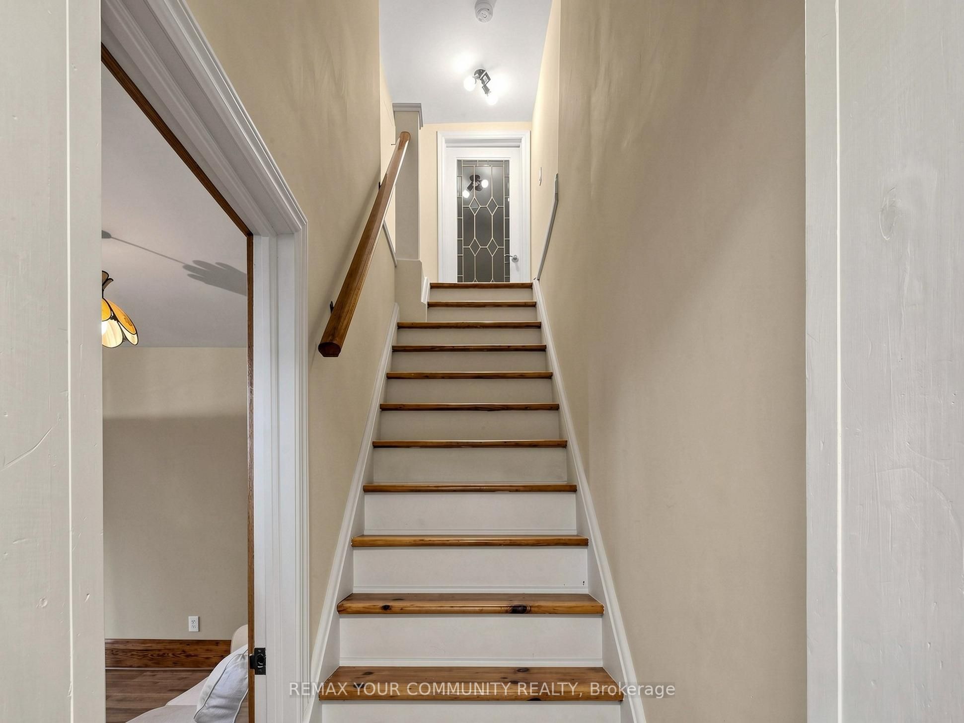 6055 Main Street Property Photo 20