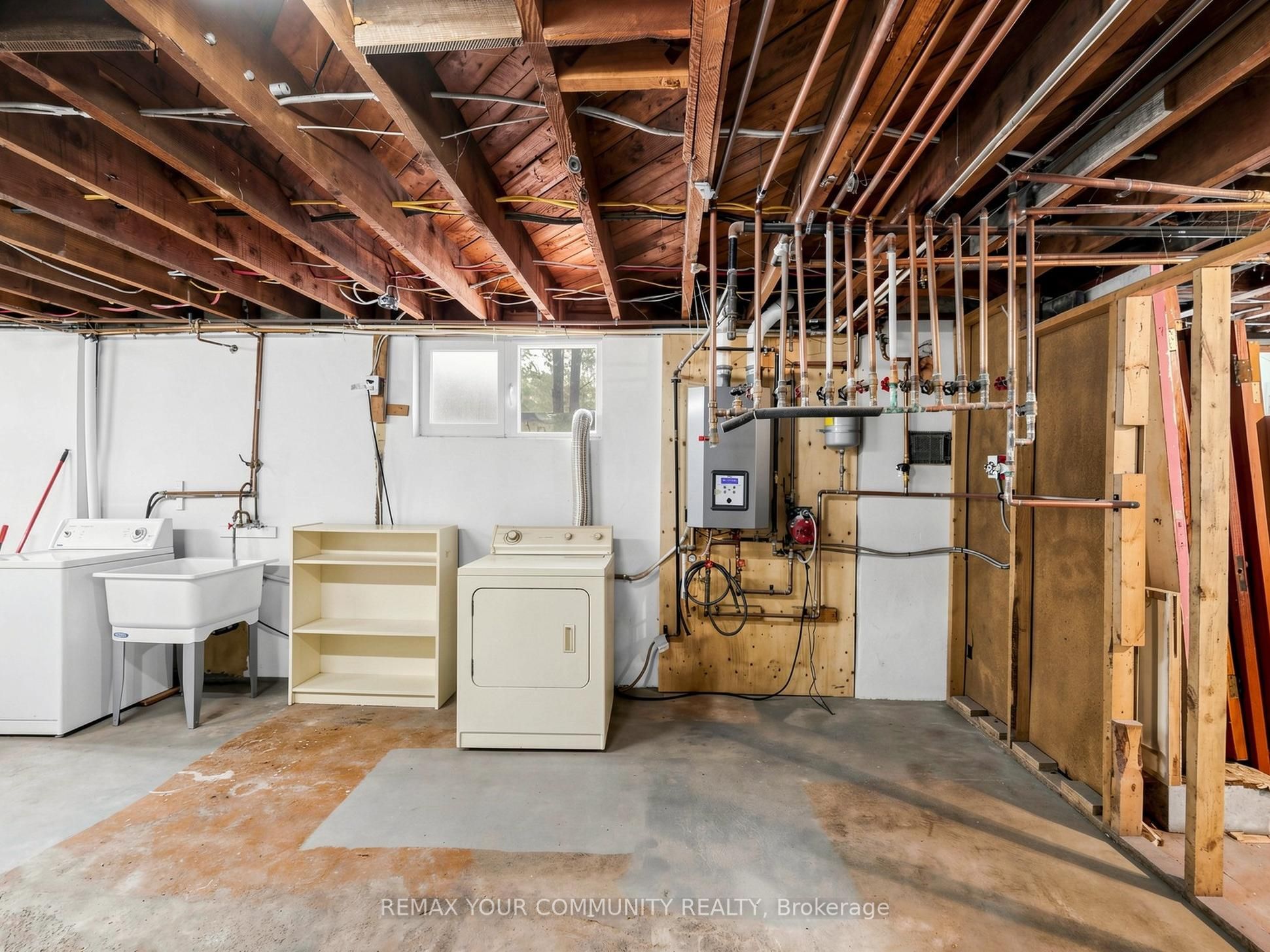 6055 Main Street Property Photo 27
