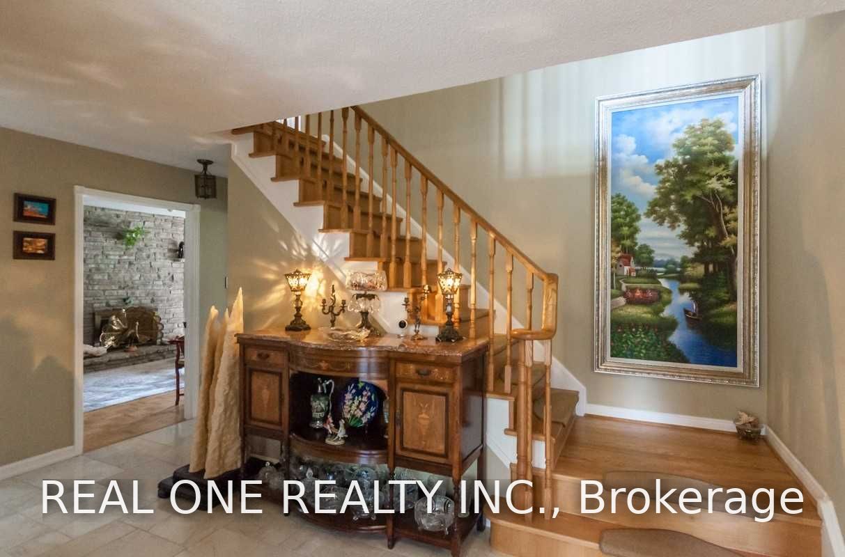 125 Briarwood Road Property Photo 5