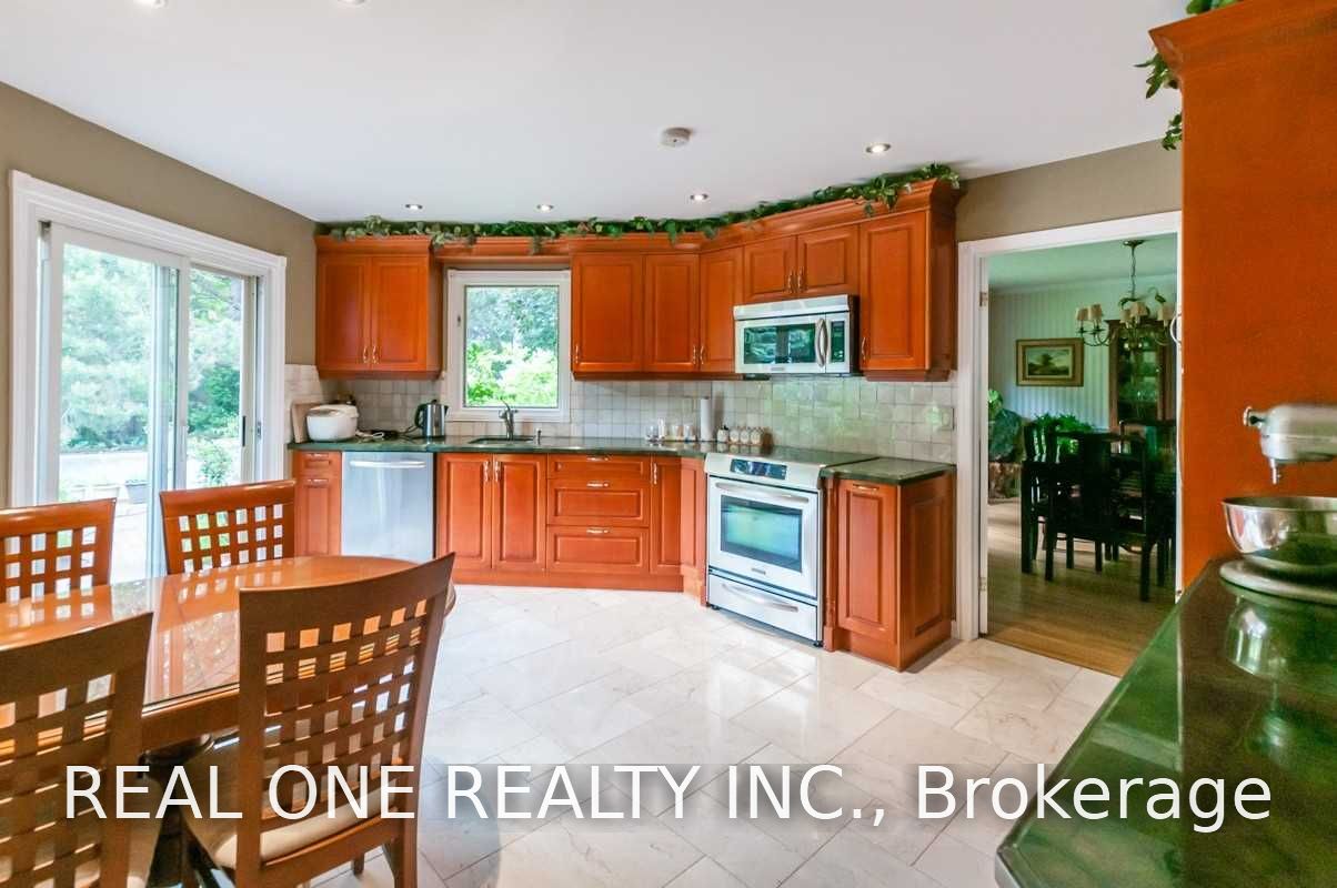 125 Briarwood Road Property Photo 13