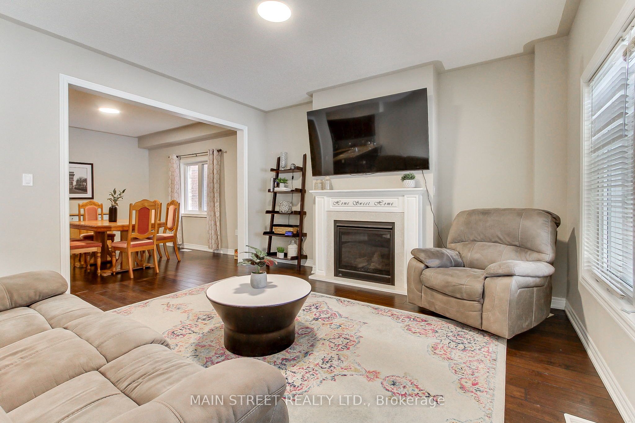 42 Prosser Crescent Property Photo 5