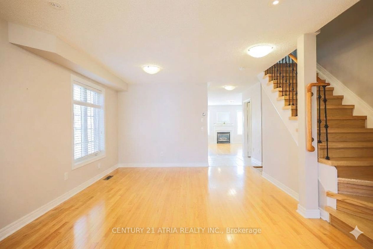 24 William Grant Road Property Photo 2