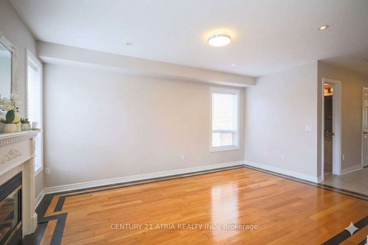 24 William Grant Road Property Photo 8