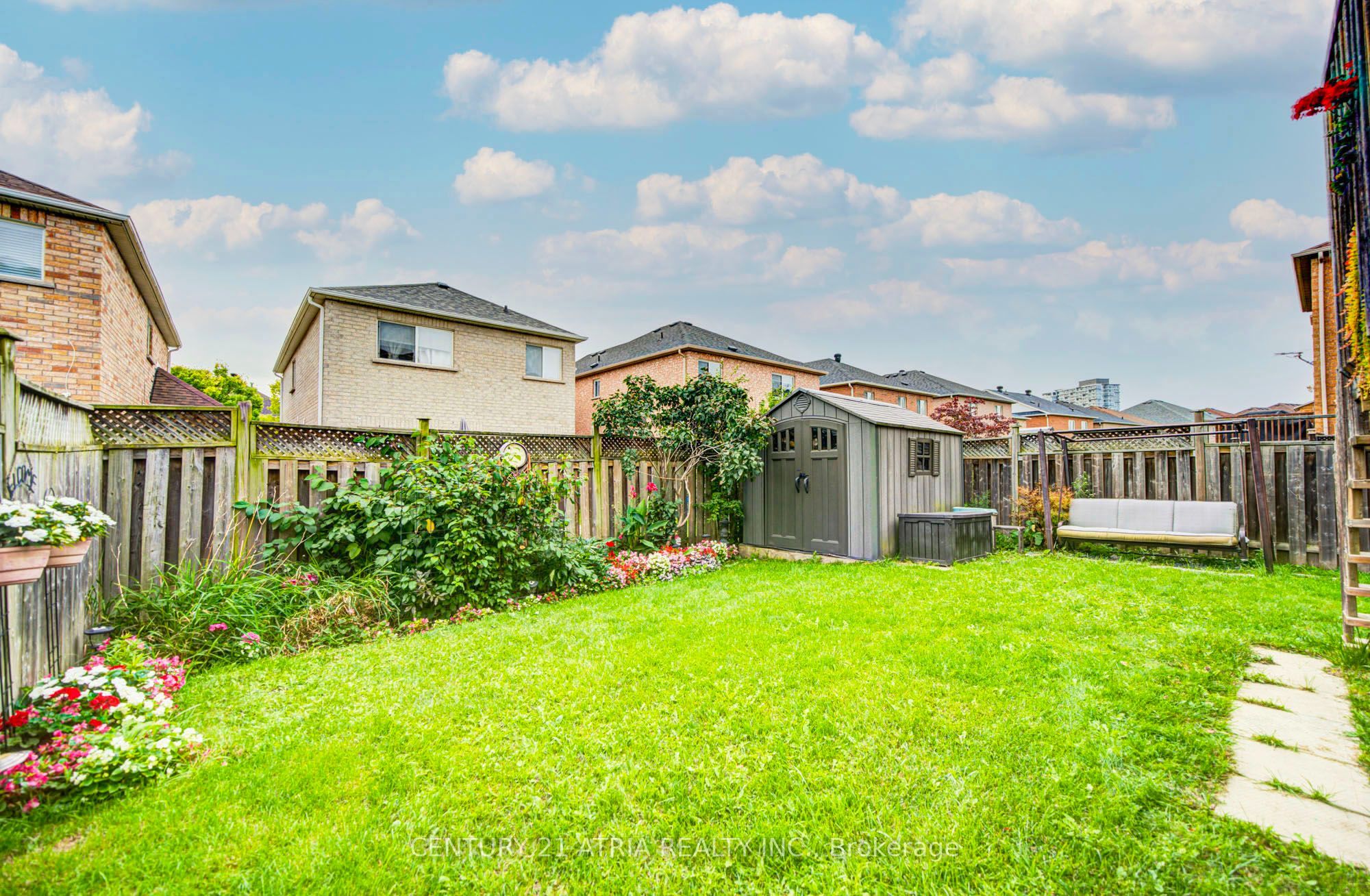 24 William Grant Road Property Photo 27